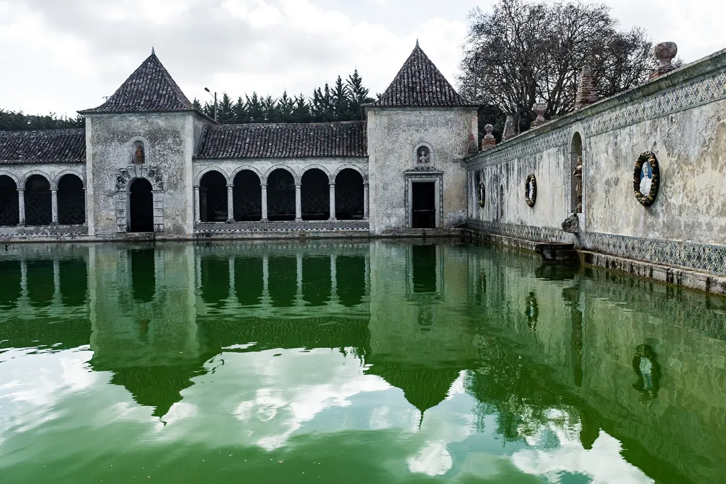 Photo showing: Quinta da Bacalhoa, Palácio, vinhas, museu, jardim, adega.