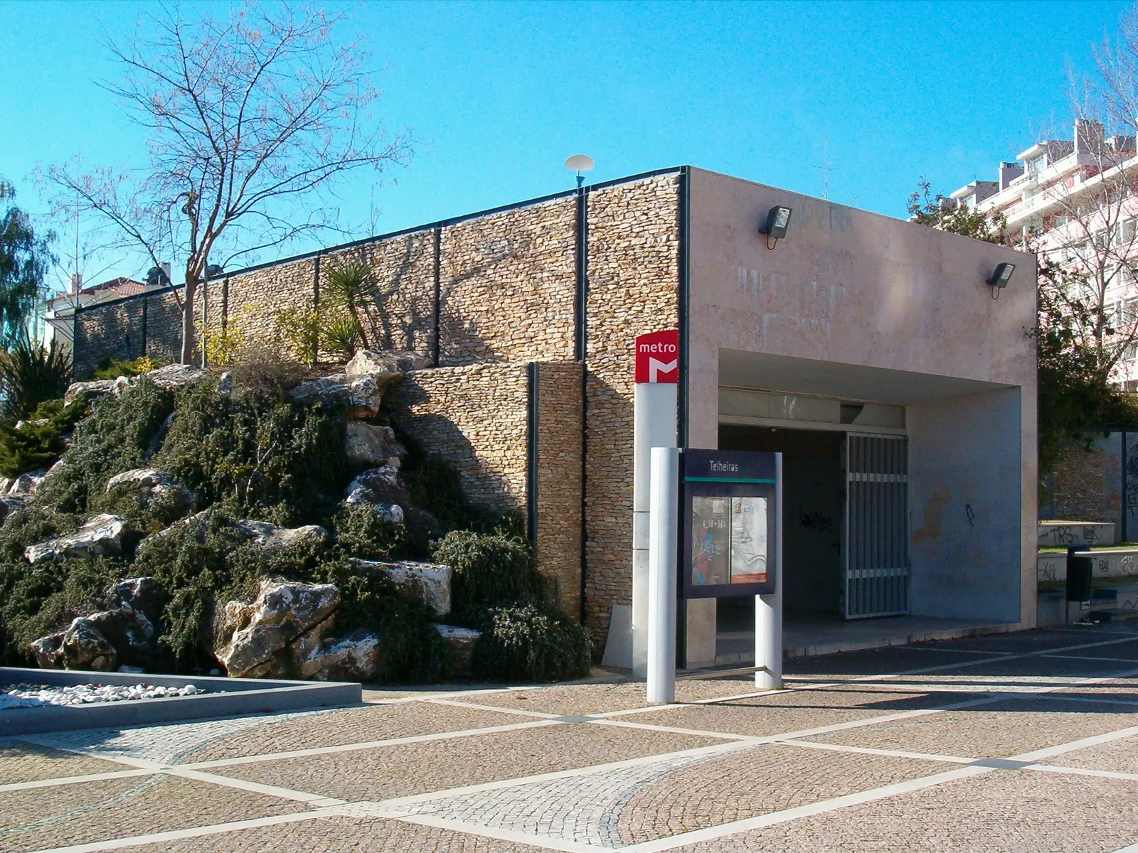 Photo showing: Metro station Telheiras (Lisboa)