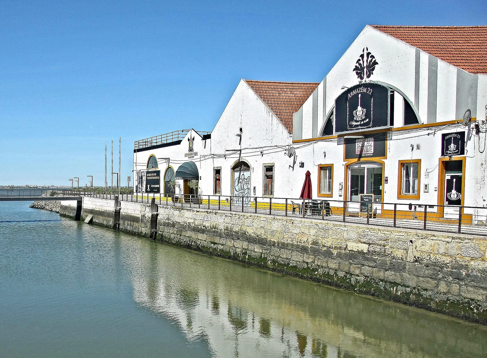 Photo showing: Cais da Aldeia Galega - Montijo - Portugal 🇵🇹