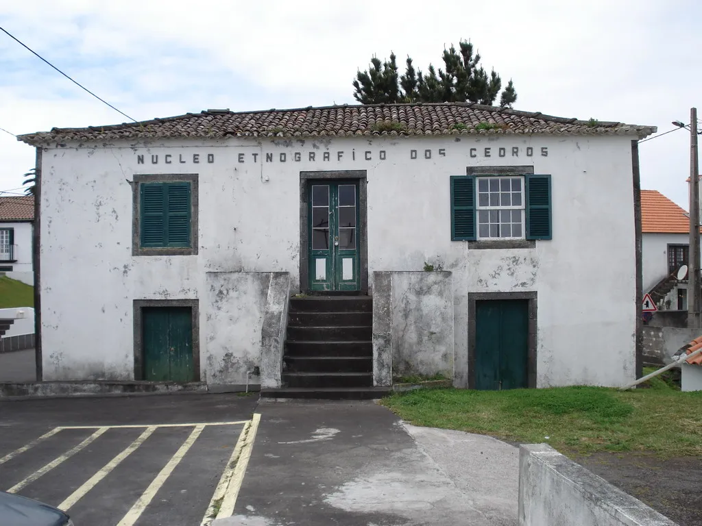 Photo showing: Museu Etnografico dos Cedros