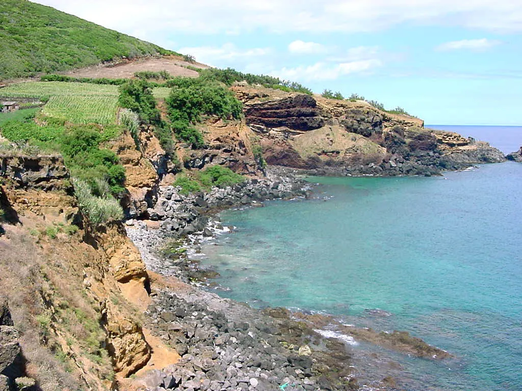Photo showing: Baía das Contendas, Costa, ilha Terceira, Açores, Portugal