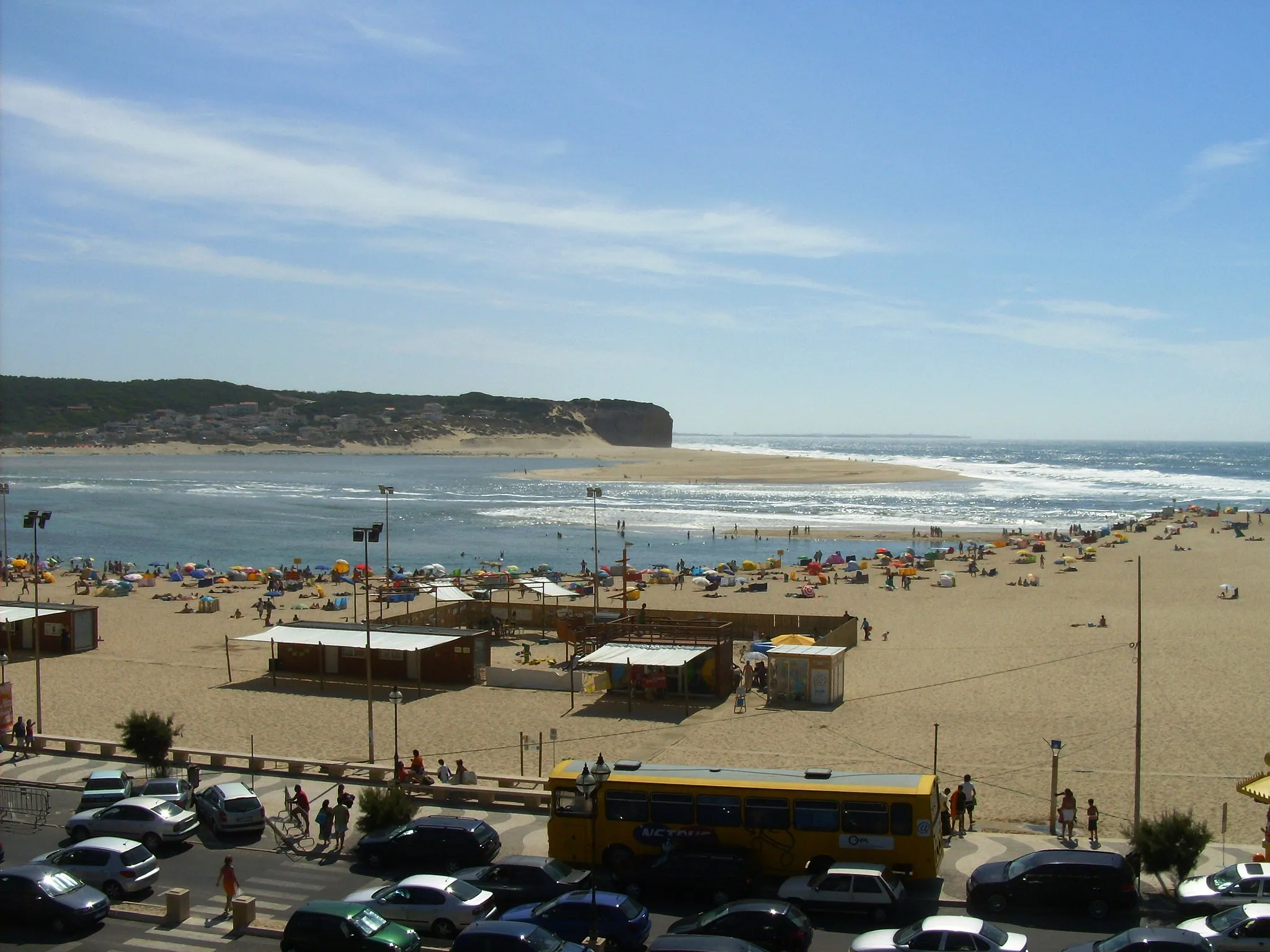 Photo showing: Foz do Arelho, concelho de Caldas da Rainha, distrito de Leiria, Portugal: view of the beach (Summer 2008)