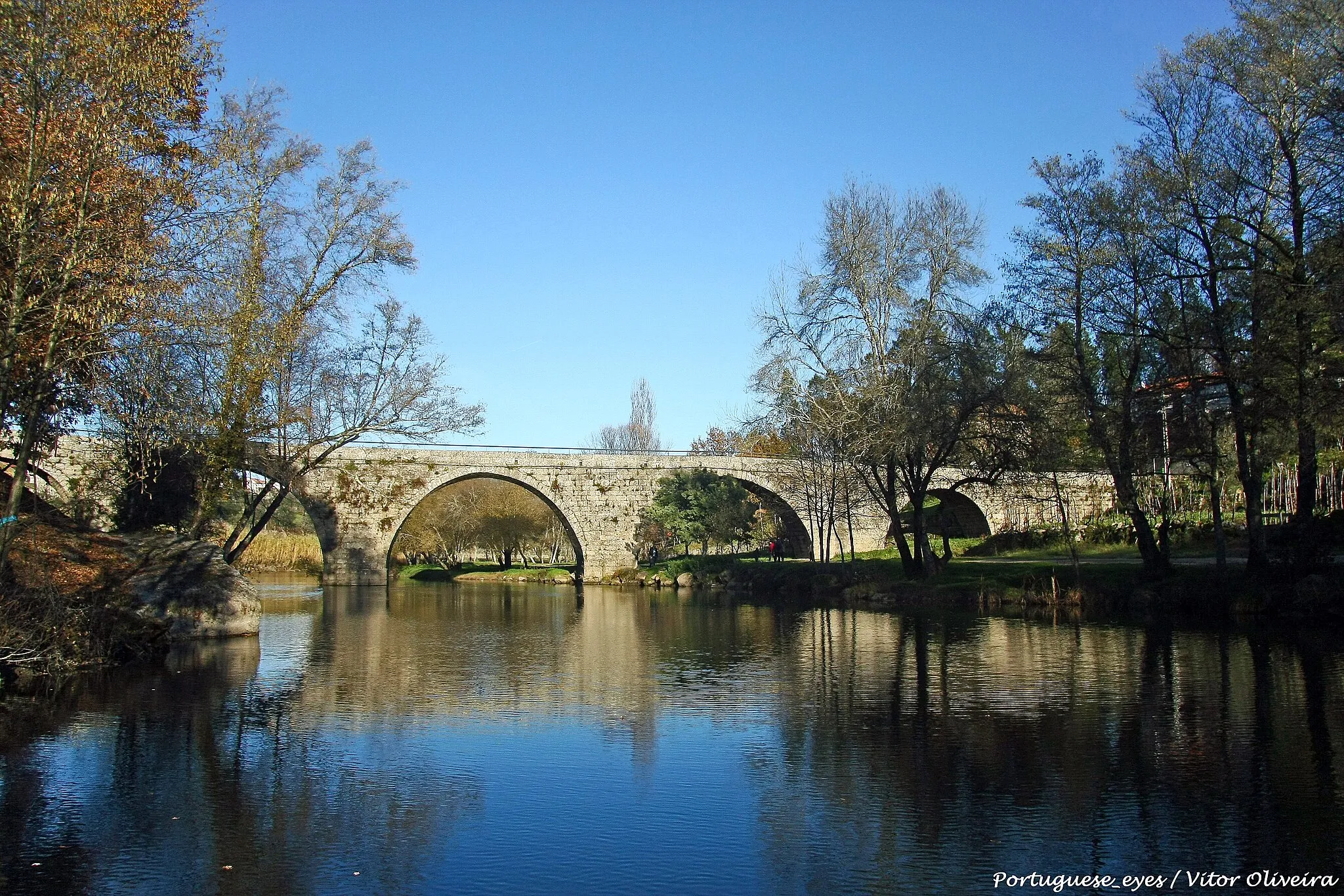 Photo showing: Ponte Sobre o Rio Dão - Ferreirós do Dão - Portugal