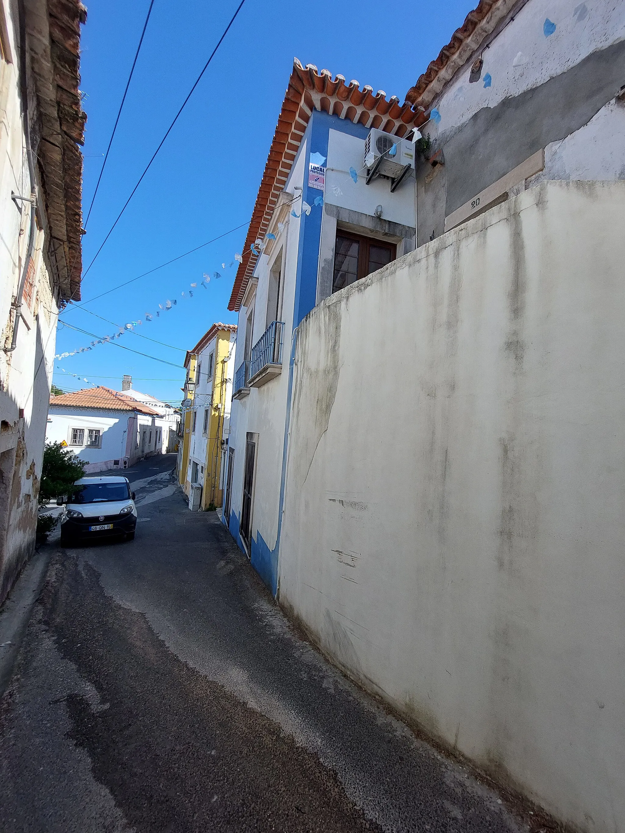 Photo showing: Vista para norte da Casa na Rua Frei Lourenço Craveiro, n.º 22