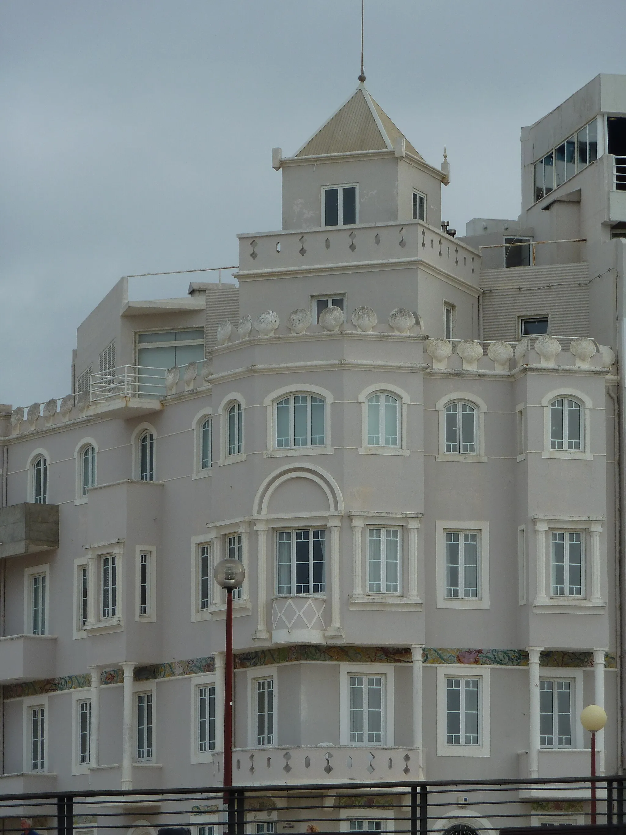 Photo showing: Casa das conchas de estilo Art Nouveau. Figueira da Foz.