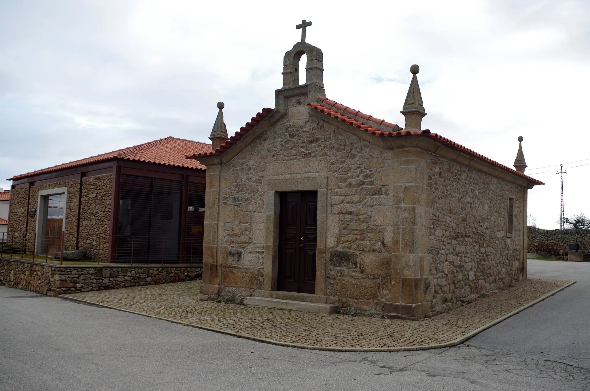 Photo showing: Hermitage of Saint Sebastian in Algodres (Guarda, Portugal).