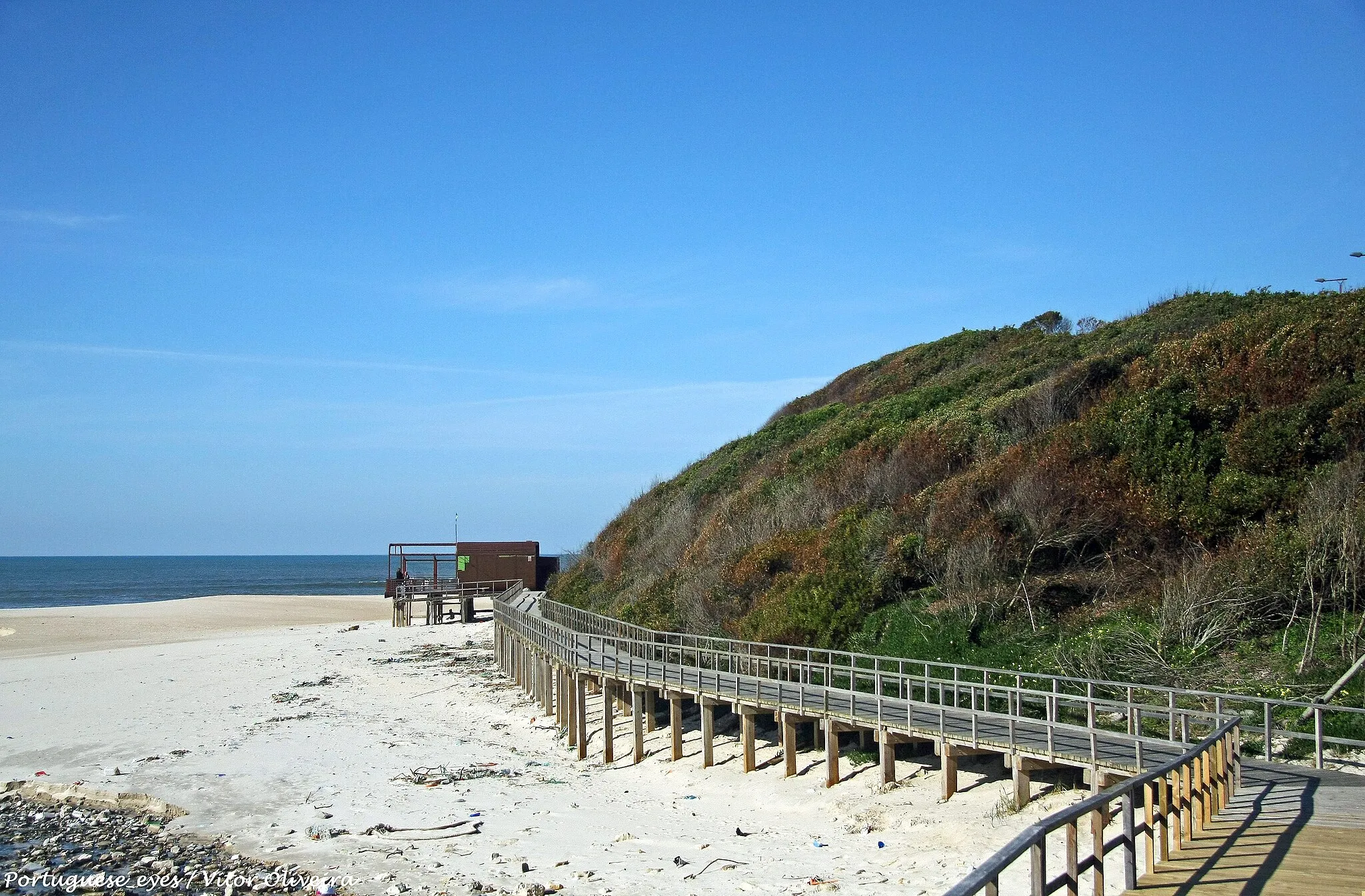 Photo showing: Praia de Paredes da Vitória - Portugal