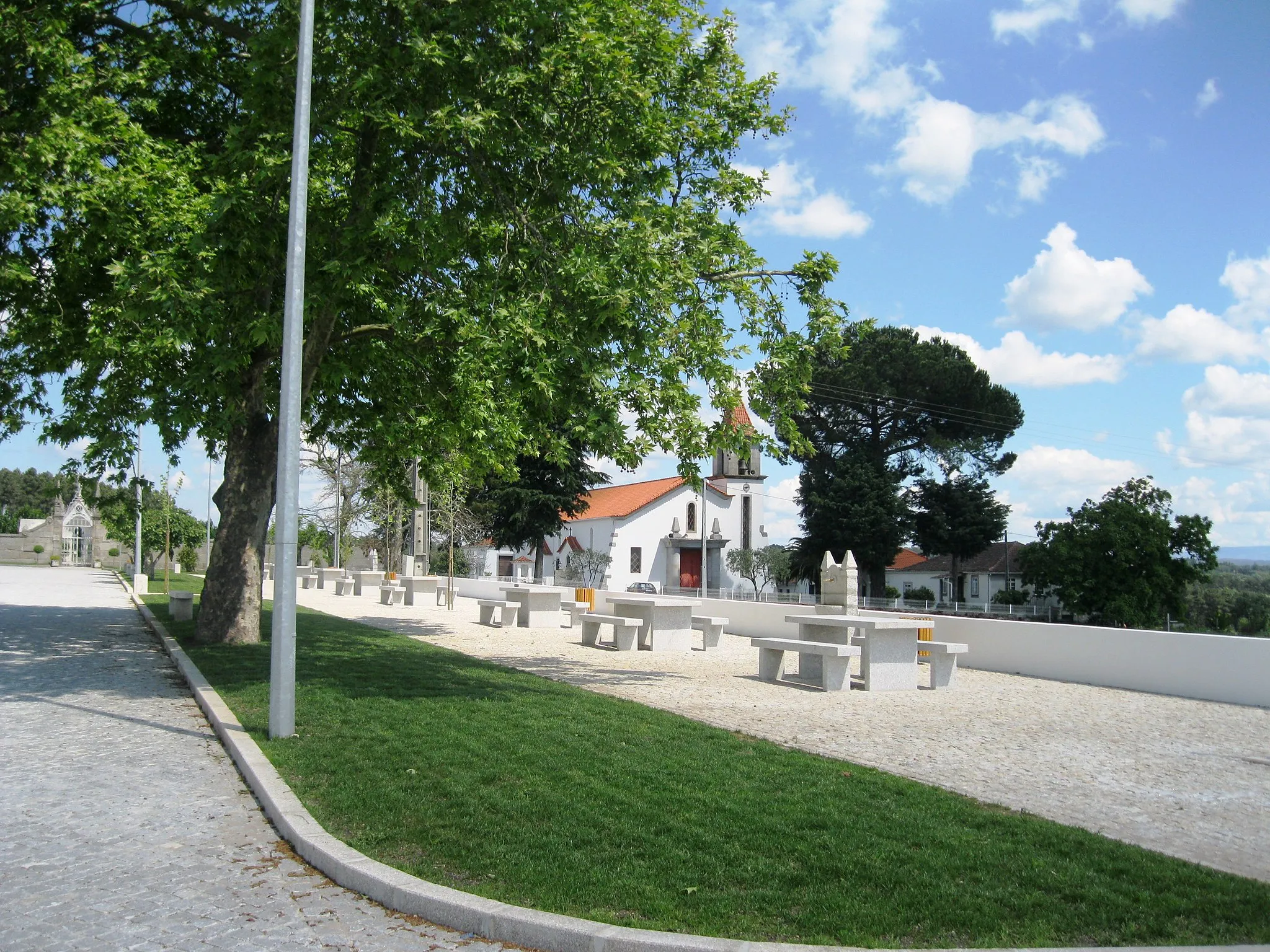 Photo showing: Igreja Paroquial de Povolide