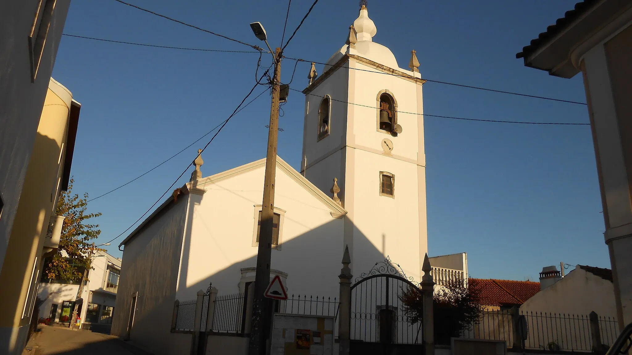 Photo showing: The main church in Vila Nova de Aços.