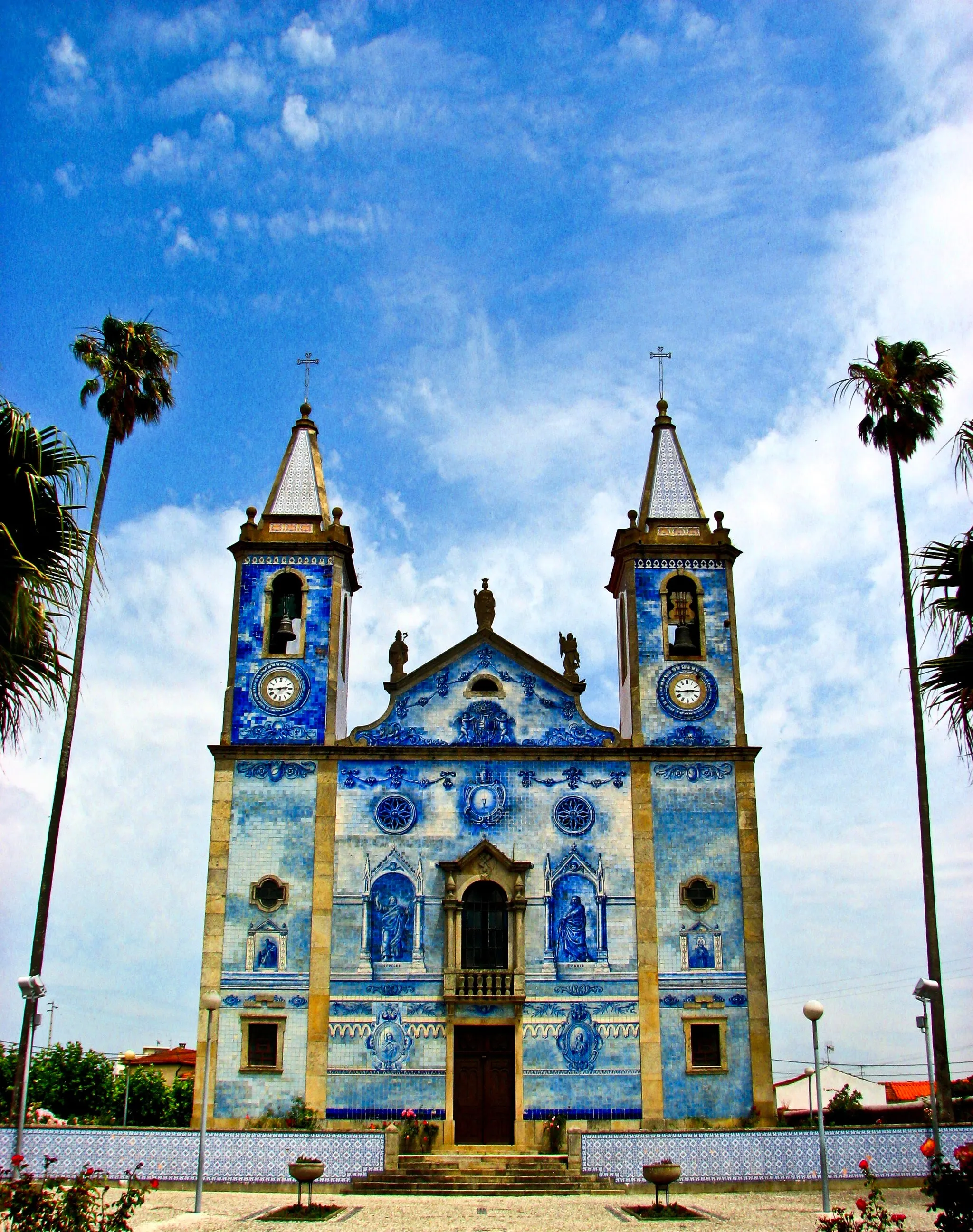 Photo showing: Igreja Paroquial de Cortegaça / Igreja de Santa Marinha