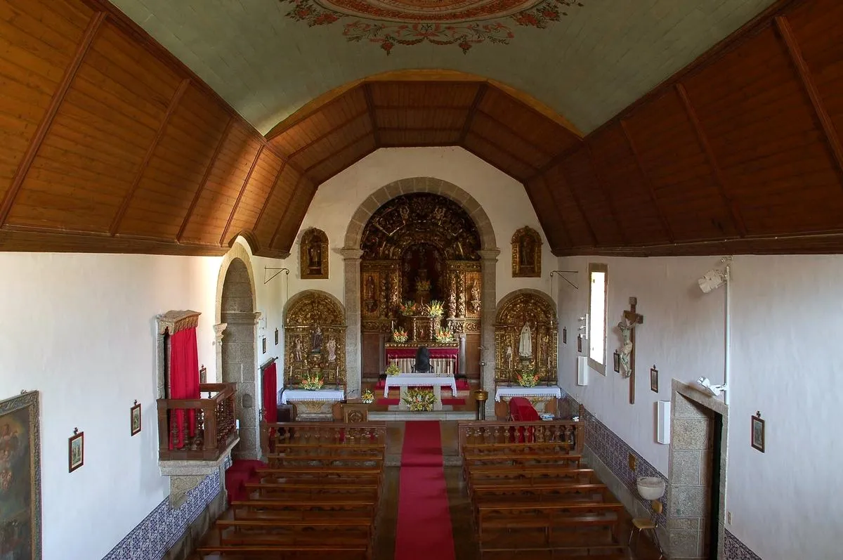 Photo showing: Igreja Matriz de Couto do Mosteiro