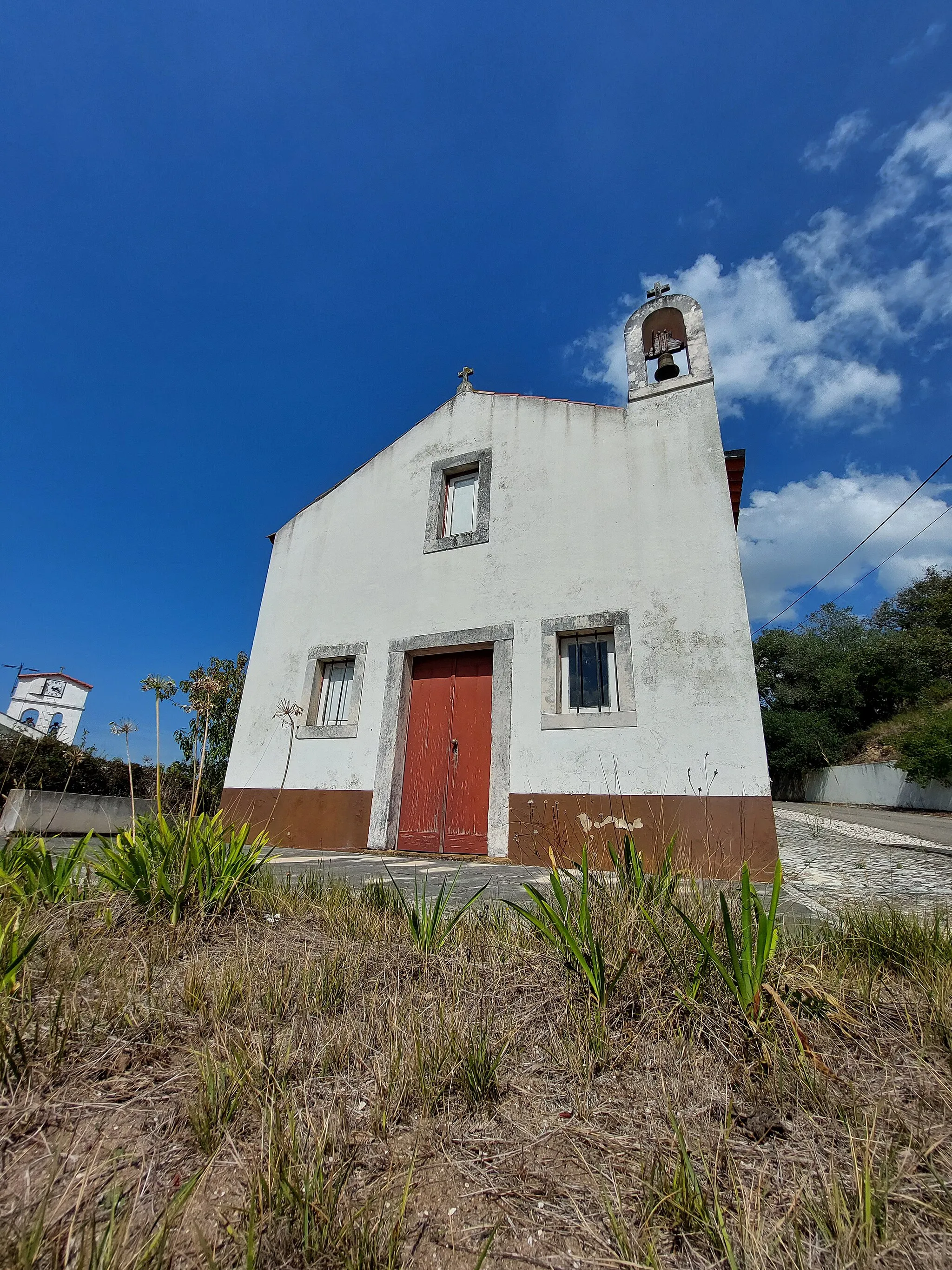 Photo showing: Vista aproximada para fachada principal da Capela de São Mateus