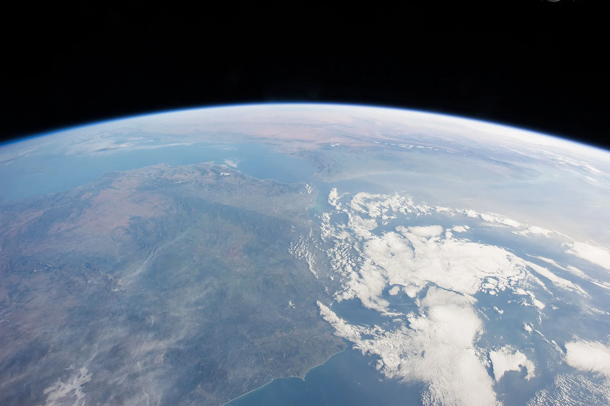 Photo showing: View of Earth taken during ISS Expedition 34.