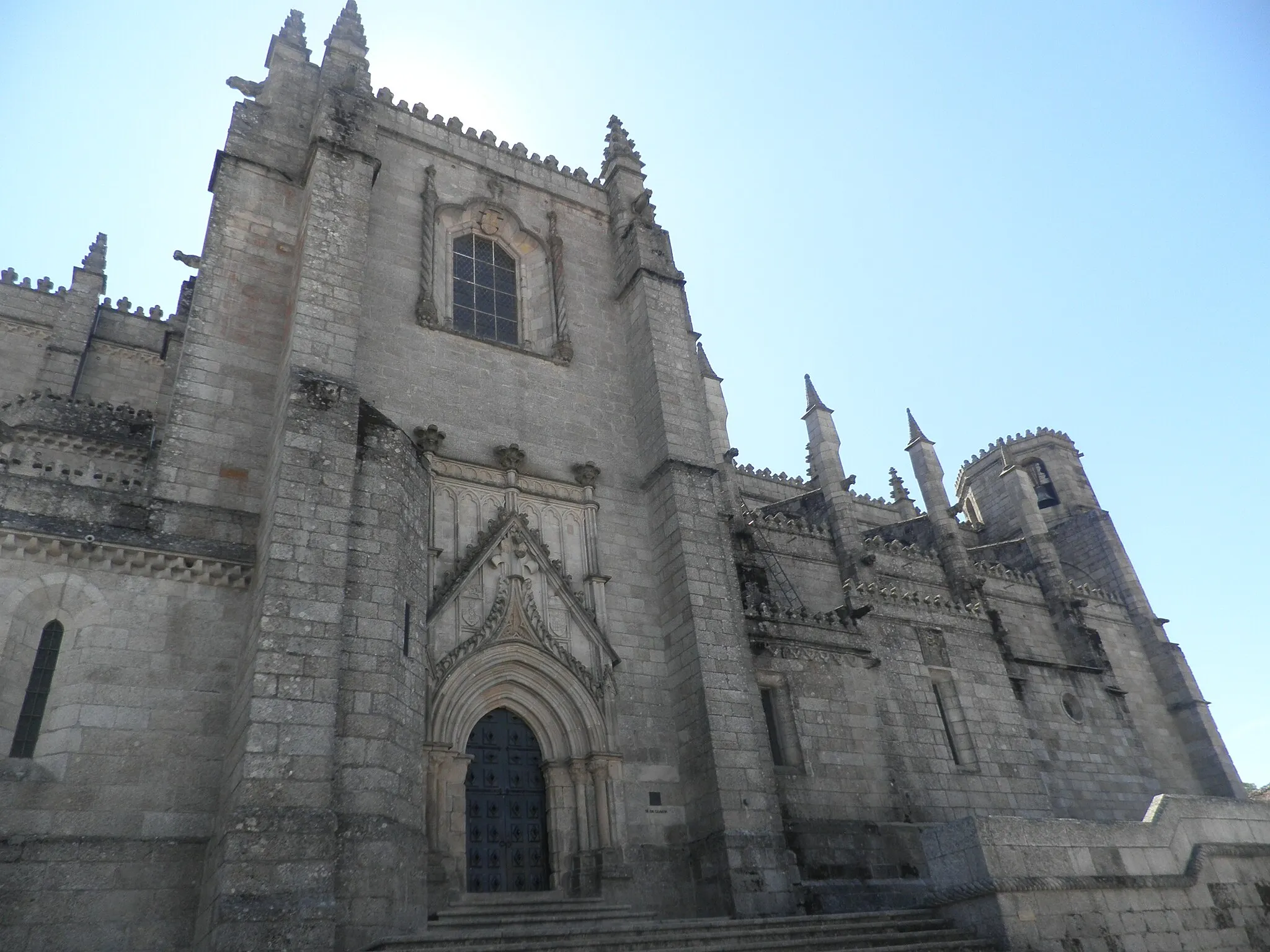 Photo showing: fachada sul, a mais imponente
