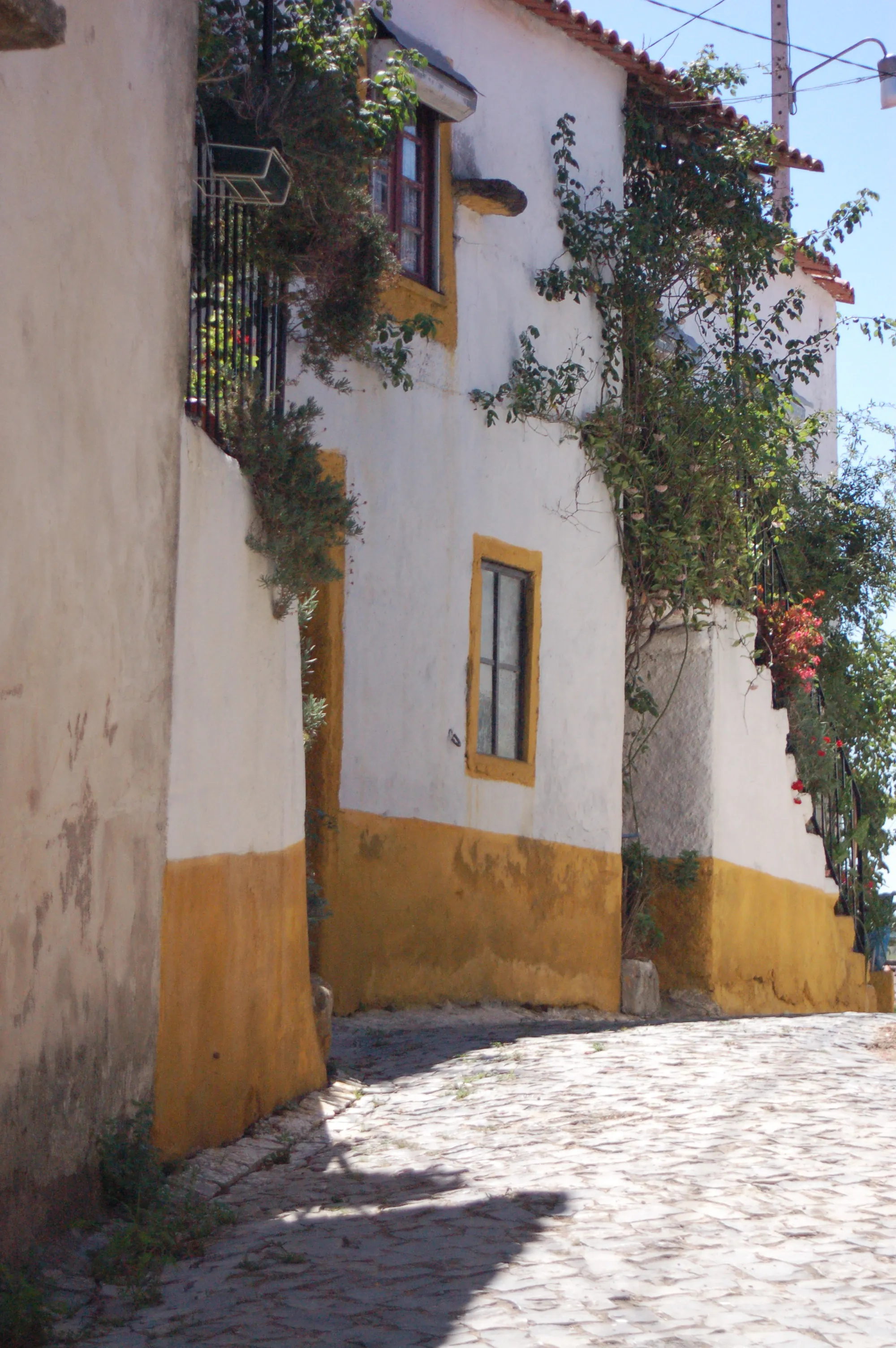 Photo showing: Rua em Torre de Bera, Almalaguês, Coimbra, Portugal