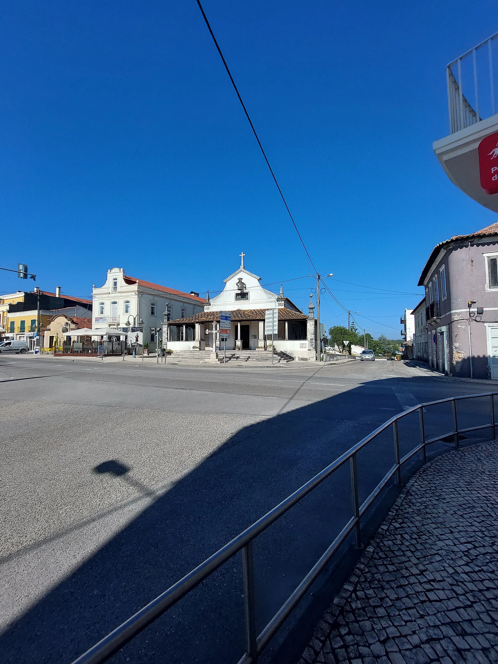 Photo showing: Enquadramento da Ermida de Nossa Senhora da Guia junto à Estrada Nacional 109