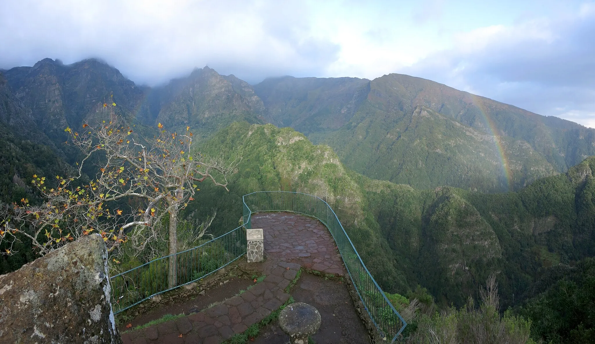 Photo showing: View from Miradouro dos Balcoes, Madeira