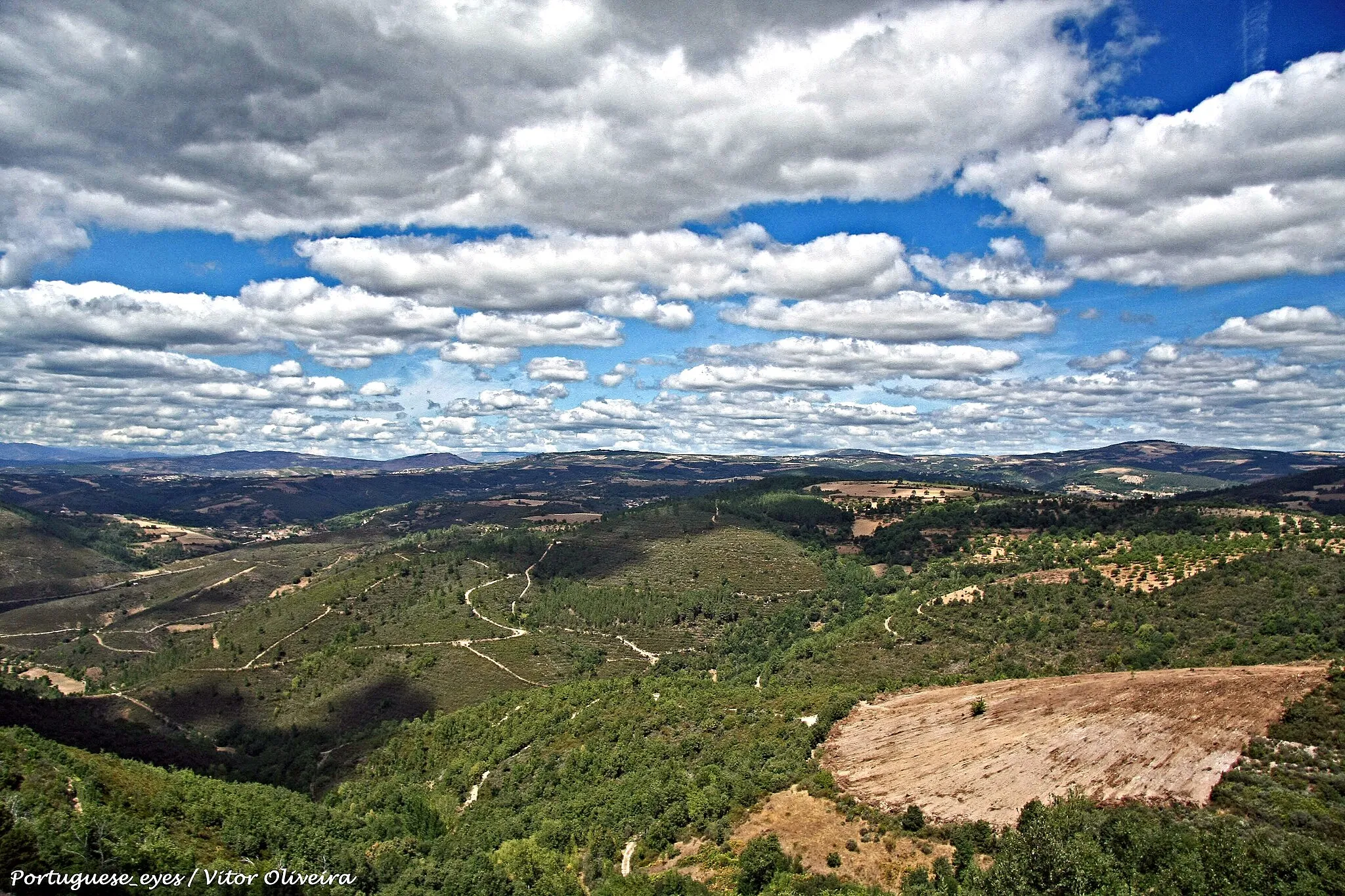 Photo showing: Vista do Miradouro de Sobreiró de Baixo - Portugal 🇵🇹