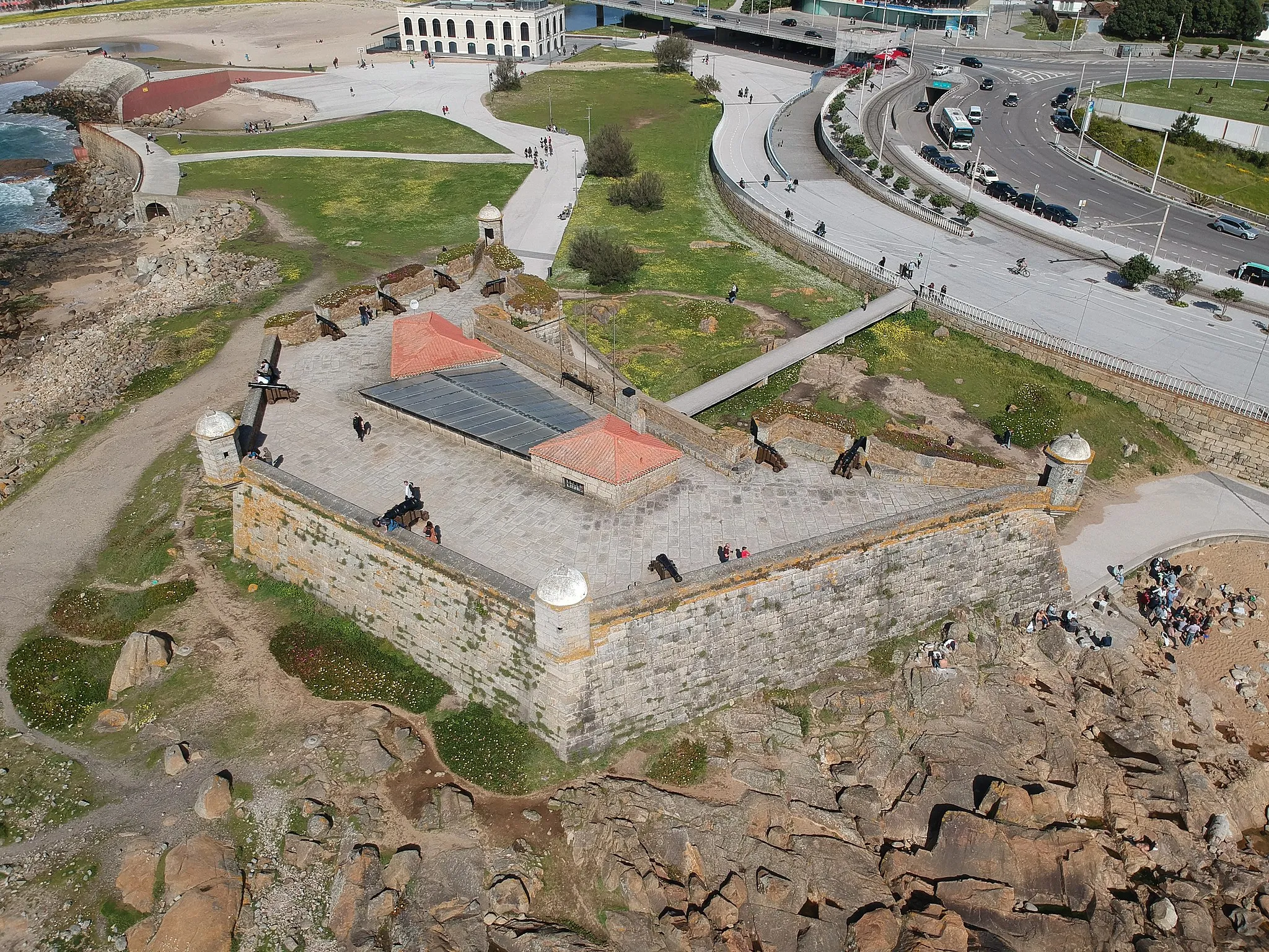 Photo showing: Aerial photograph of Castelo do Queijo in Porto, Portugal