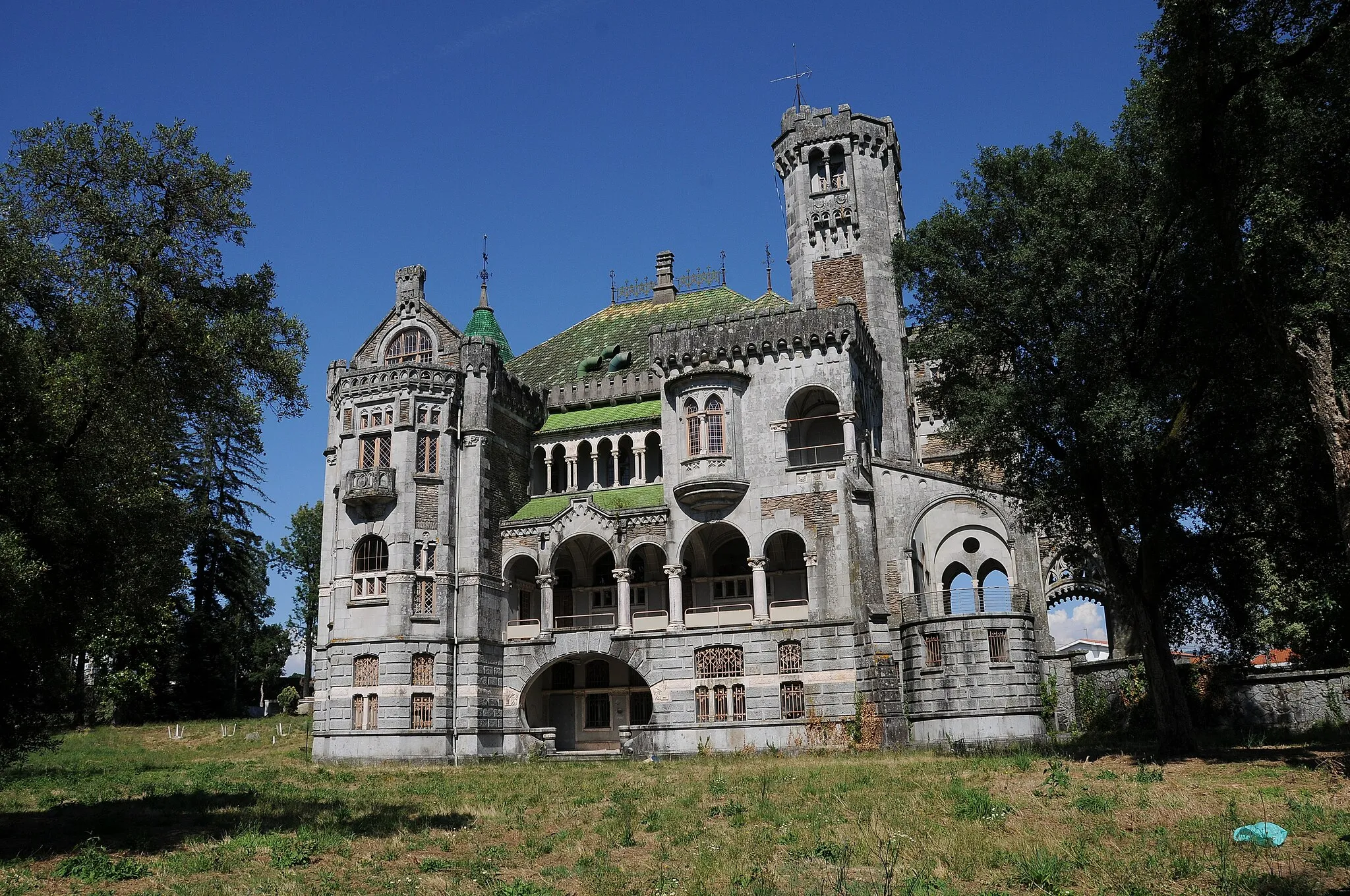 Photo showing: Dona Chica Castle in Braga, Portugal