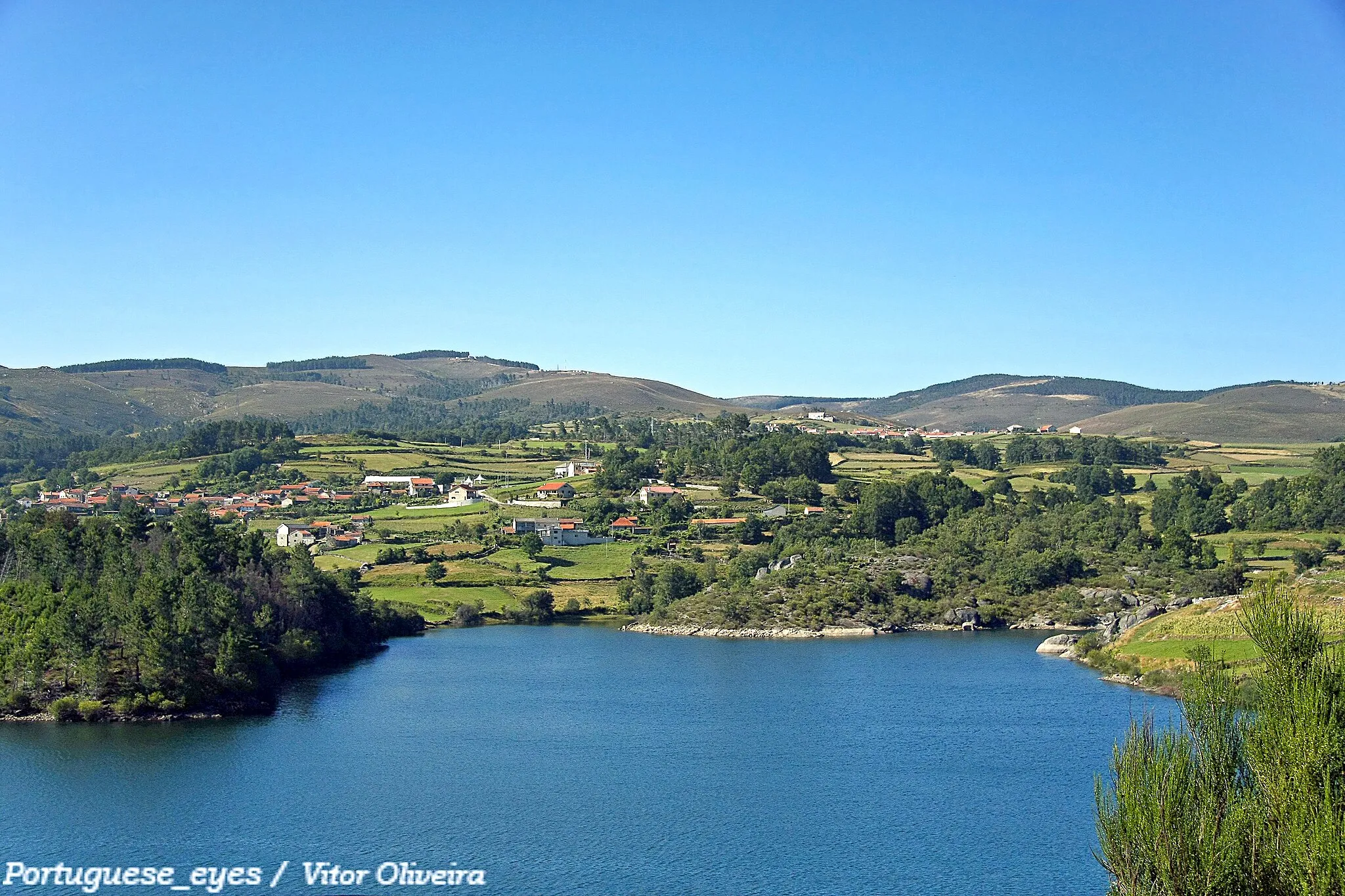 Photo showing: Albufeira da Barragem da Venda Nova - Portugal