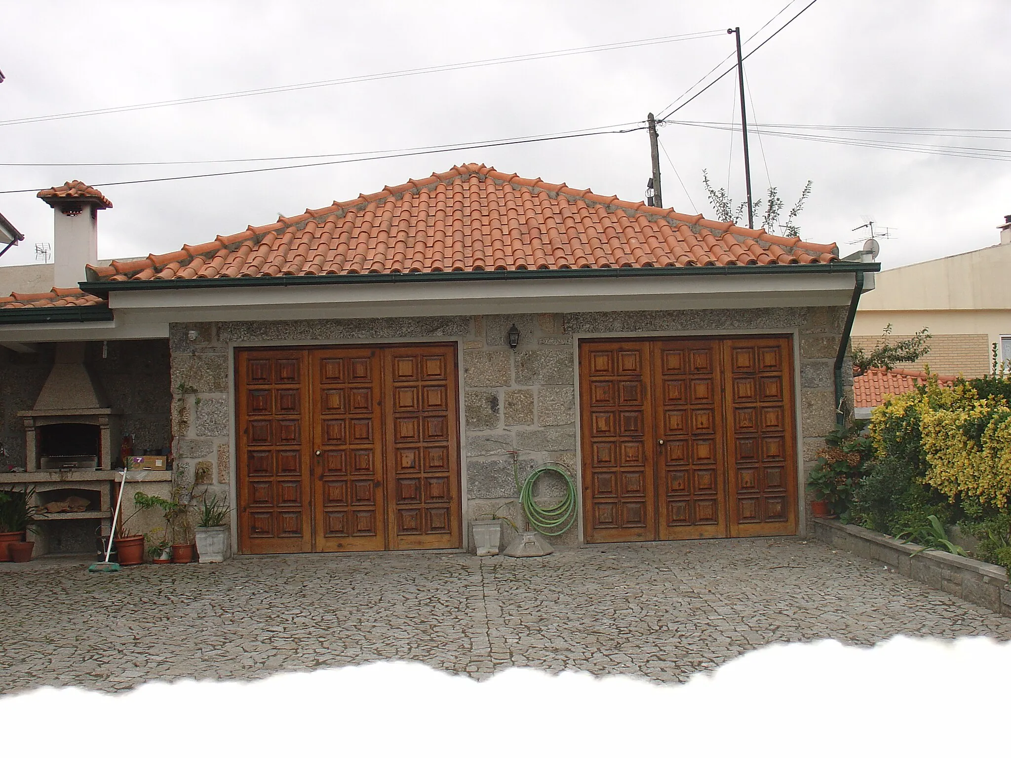 Photo showing: Esmeriz-Casa do Centro