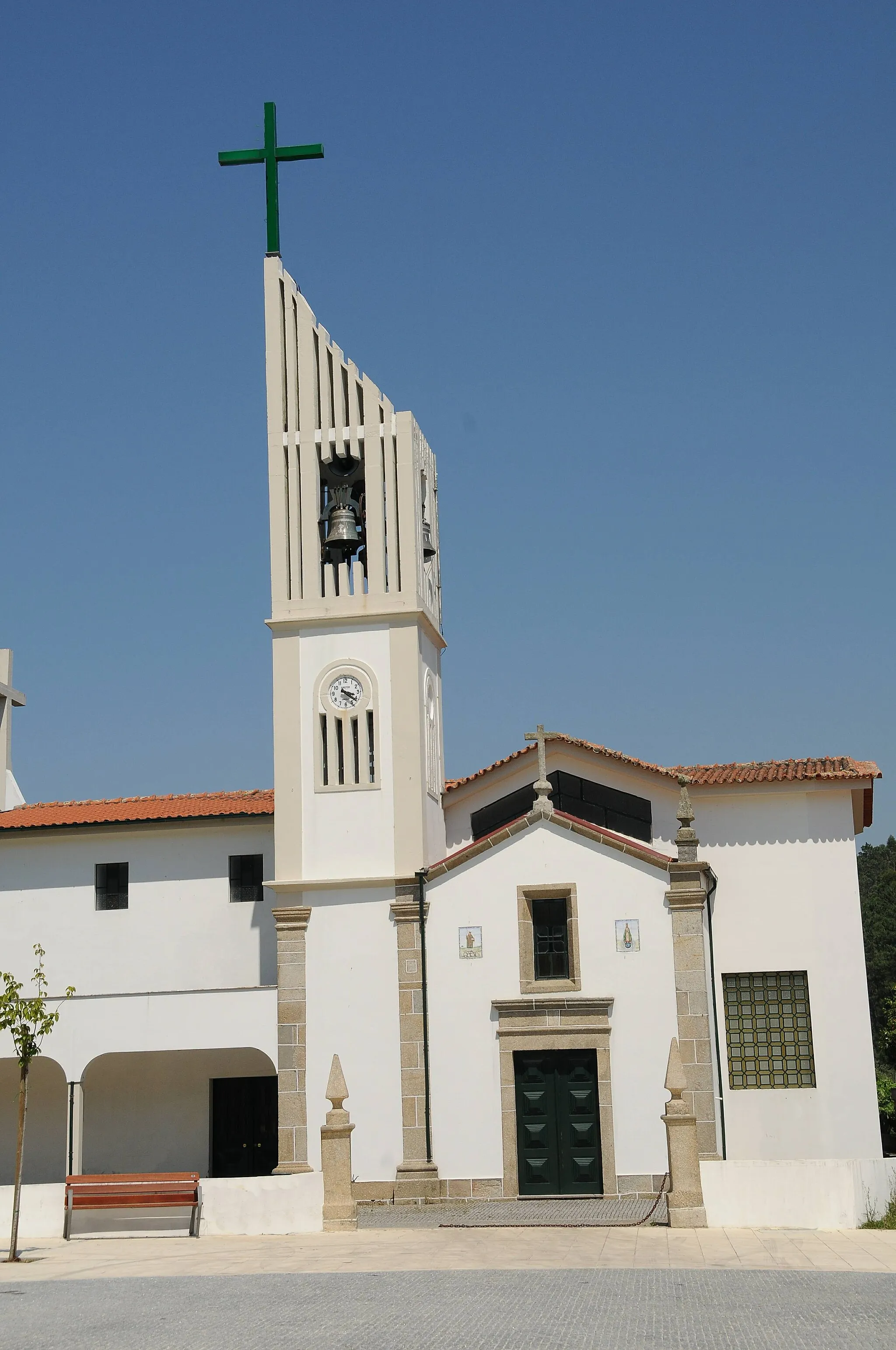 Photo showing: Santo Estêvão de Bastuço Church, in Barcelos, Portugal
