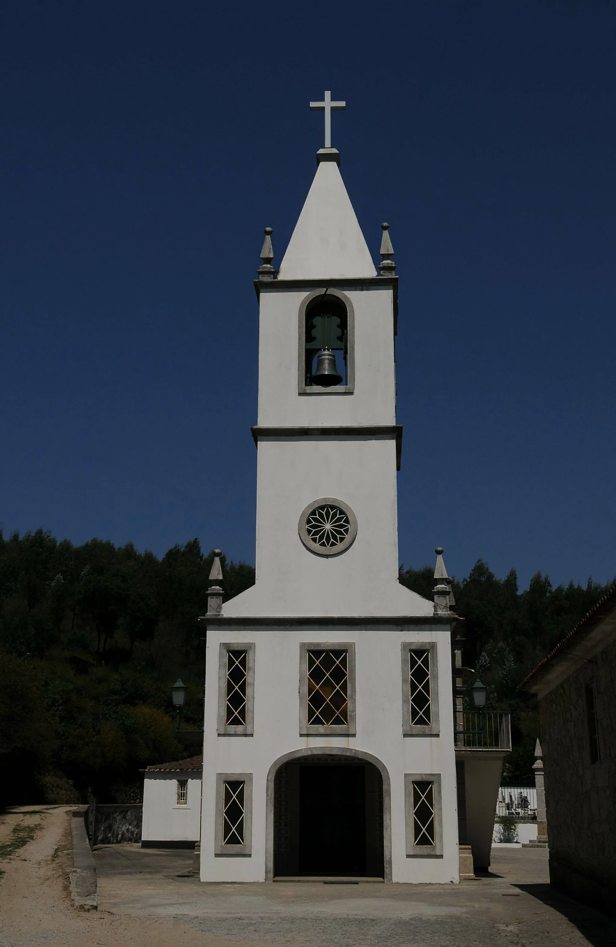 Photo showing: Sequeade Church in Barcelos, Portugal.