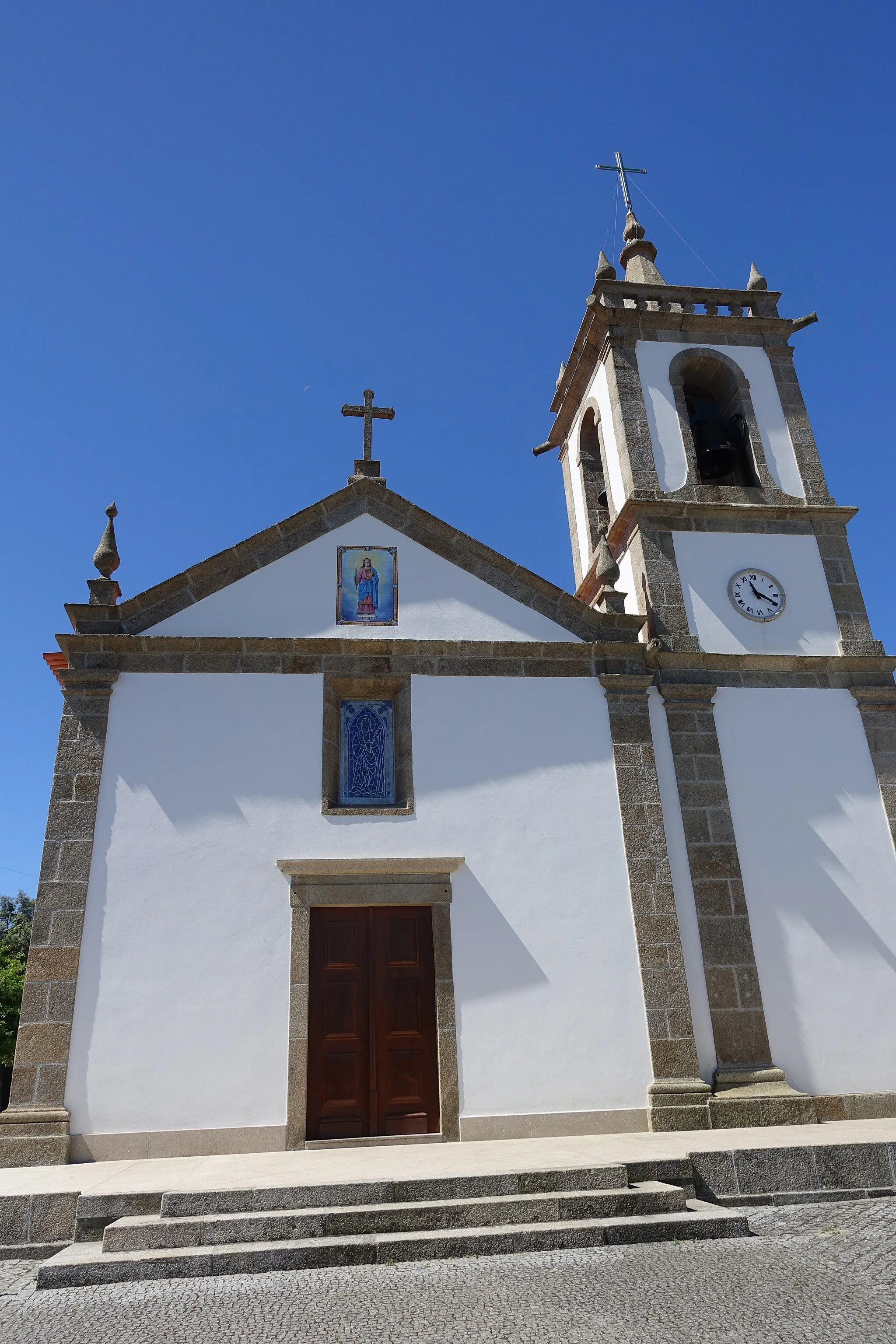 Photo showing: Church in Oliveira, Barcelos, Portugal.