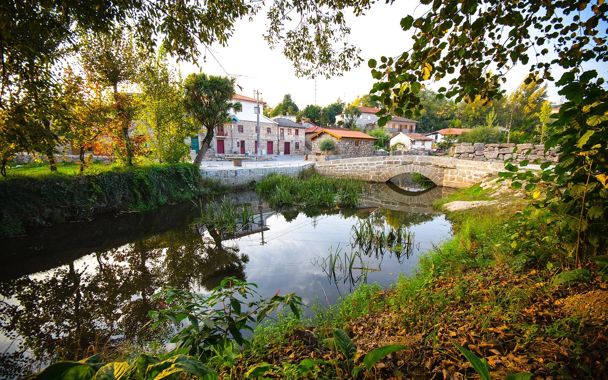 Photo showing: Just a Bridge