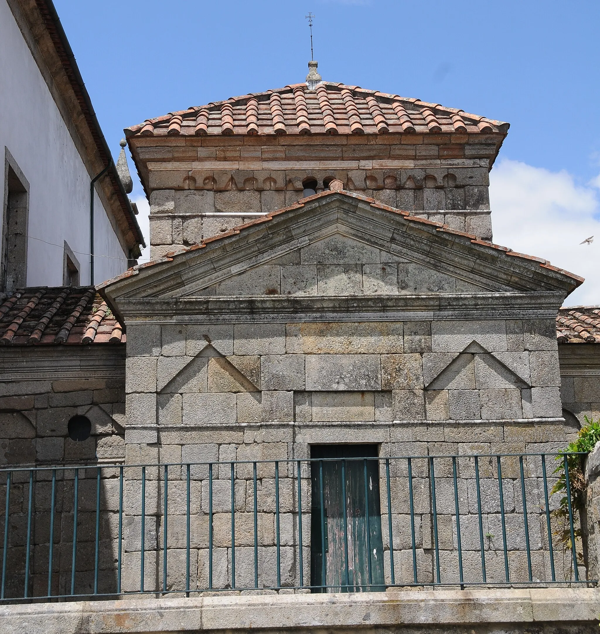 Photo showing: Saint Frutuoso Chapel in Braga Portugal