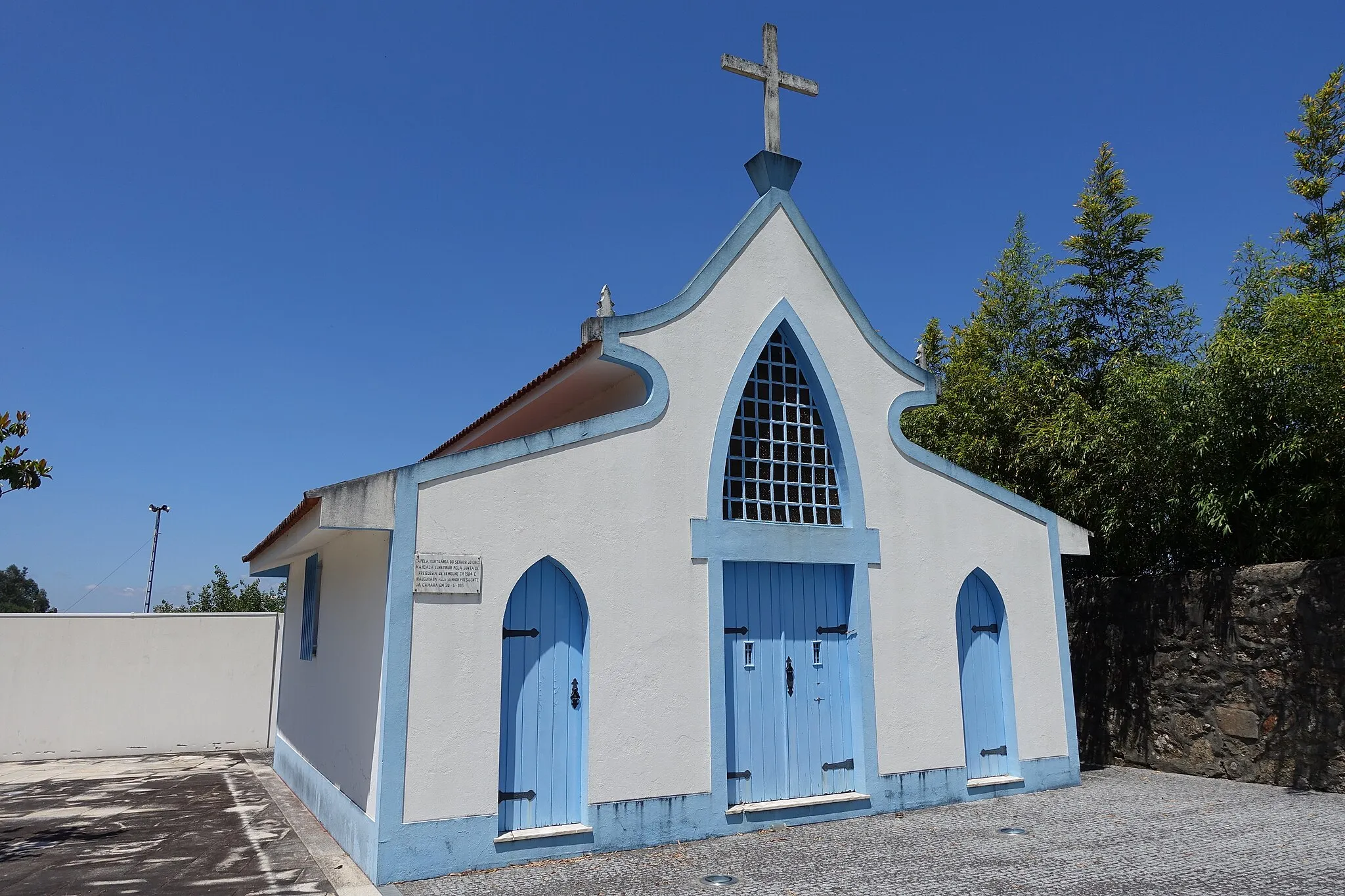 Photo showing: Senhor de Lírio Chapel in Semelhe, Braga, Portugal.