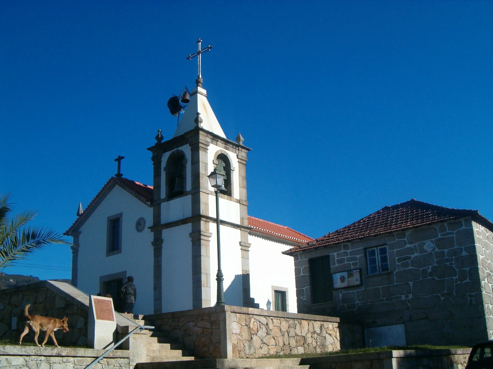 Photo showing: Igreja da freguesia de atães concelho de vila verde