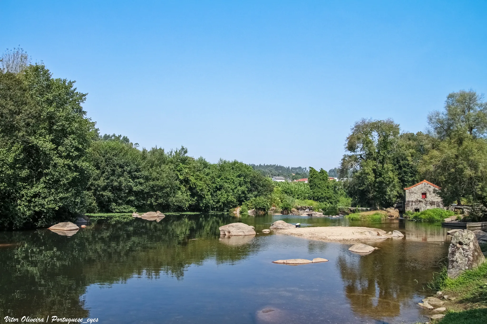 Photo showing: Praia Fluvial dos Moinhos - Portugal  🇵🇹