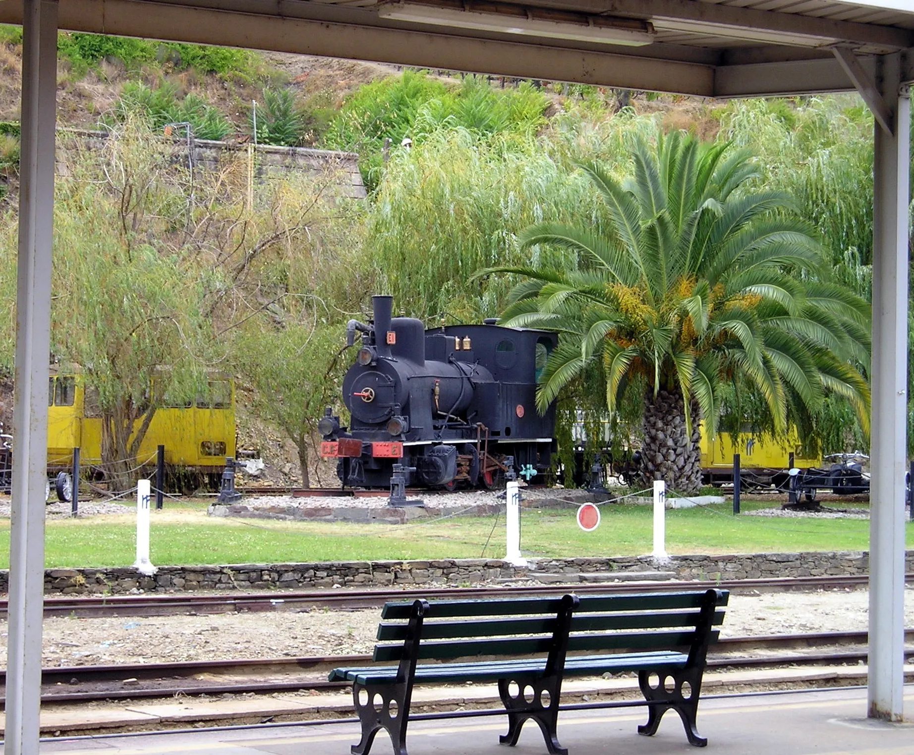 Photo showing: Locomotiva a vapor via estreita E1.

www.trainlogistic.com/pt/Comboios/Fotografias/locE1(01).htm