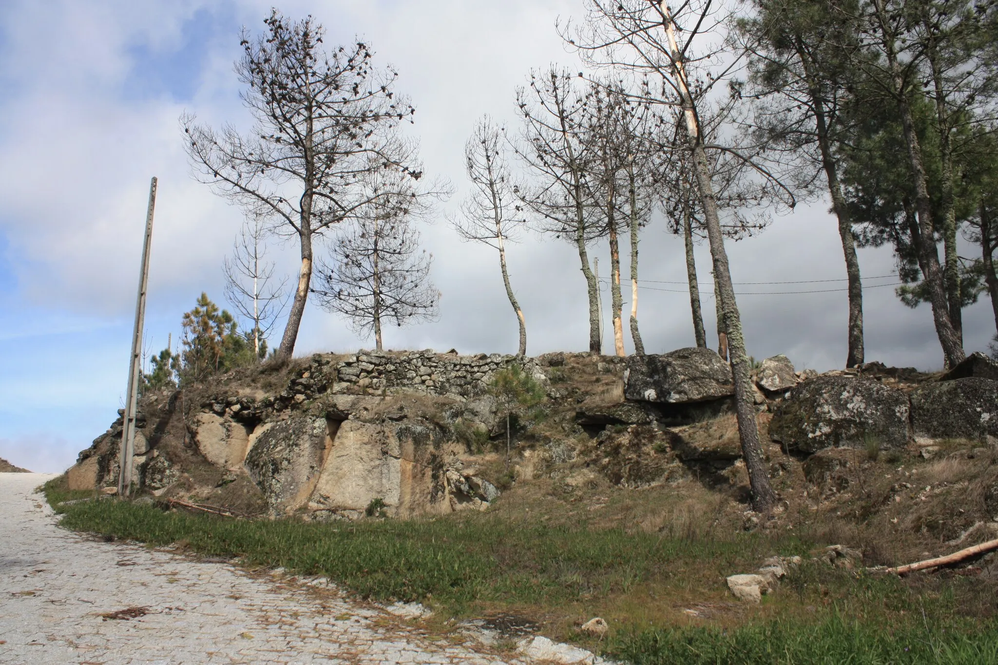 Photo showing: Castro do Pópulo, situado na freguesia do Pópulo, concelho de Alijó, distrito de Vila Real, Trás-os-Montes, Portugal.