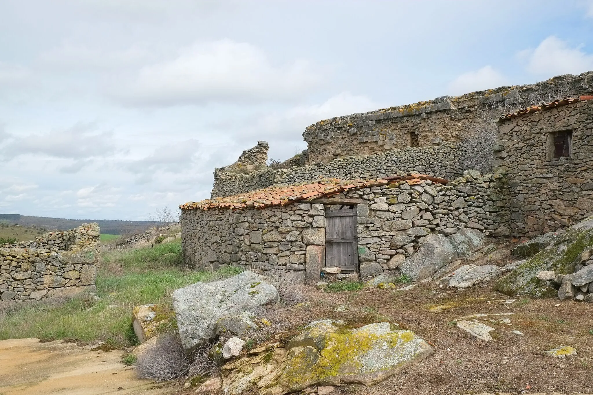 Photo showing: Burgruine in Cerralbo in der Provinz Salamanca (Spanien)