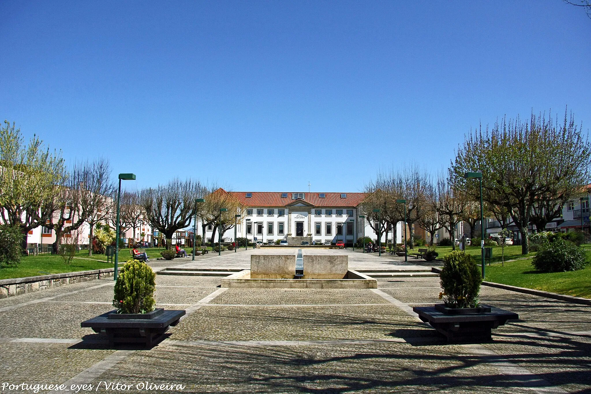 Photo showing: Jardim da Praça da República - Ponte da Barca - Portugal