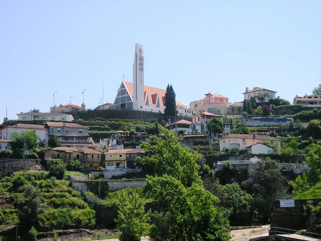 Photo showing: Crestuma church, Vila Nova de Gaia municipality, Portugal