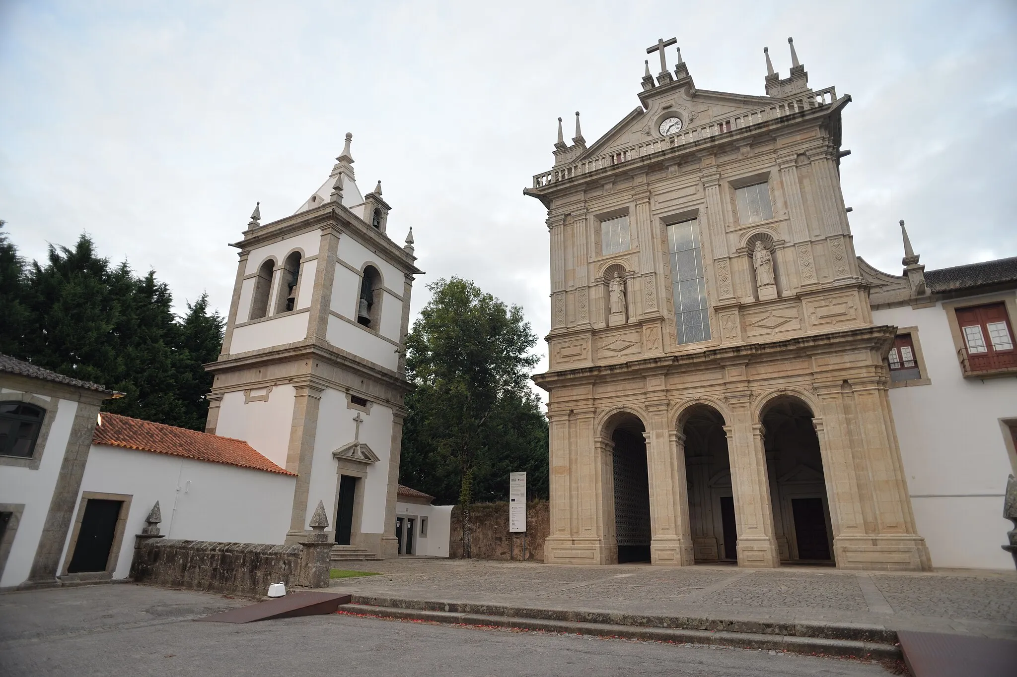 Photo showing: Mosteiro de Grijó