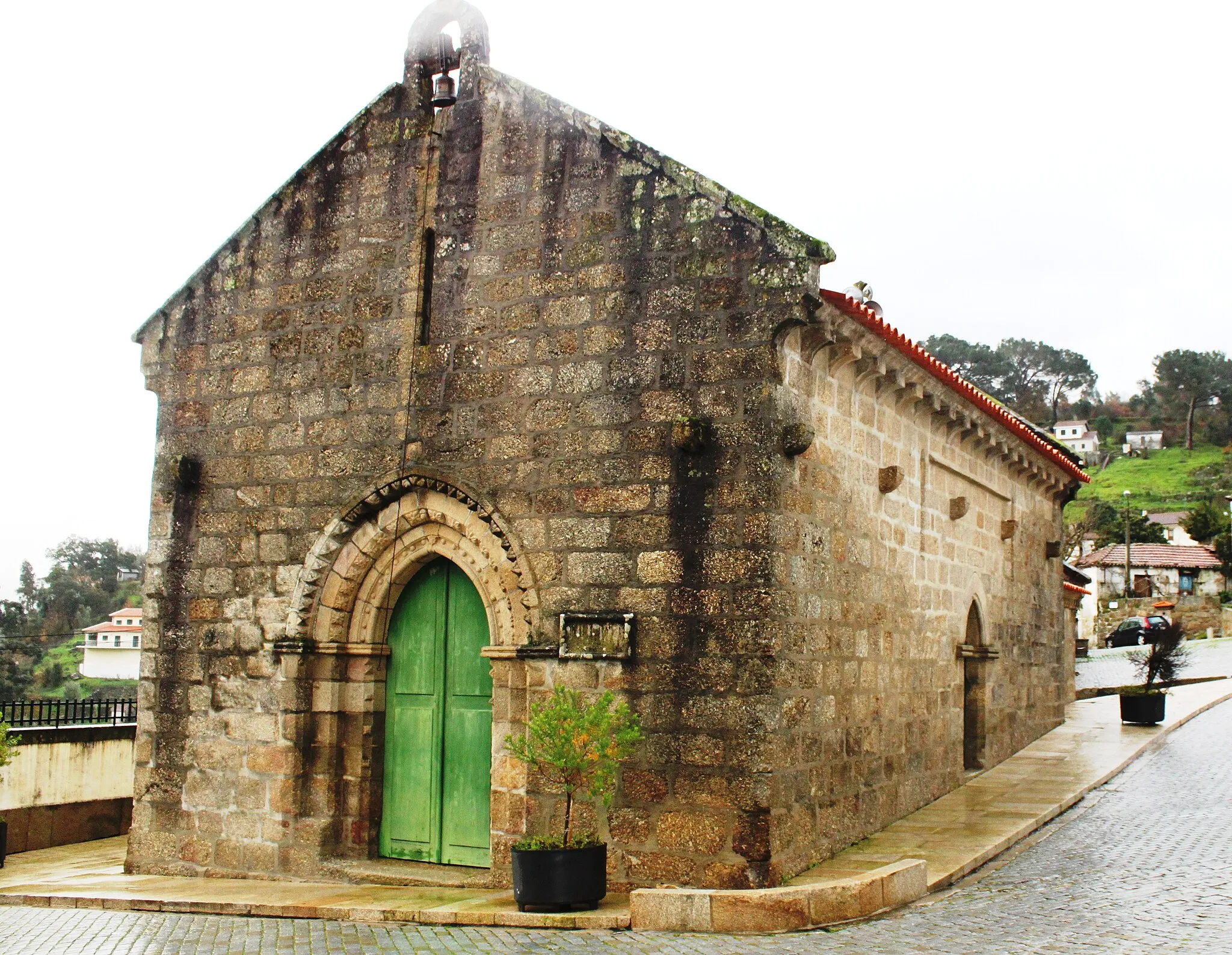 Photo showing: Igreja Românica de Escamarão - Souselo