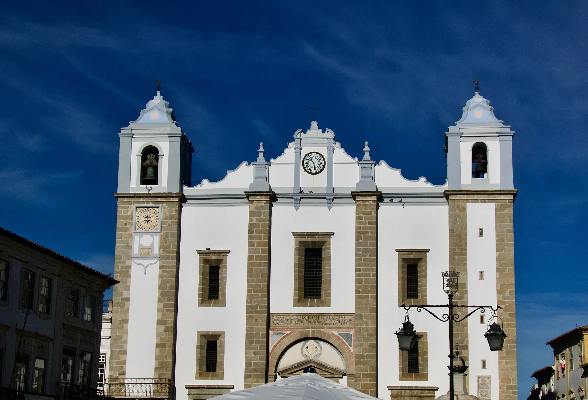 Photo showing: Church of Santo Antão