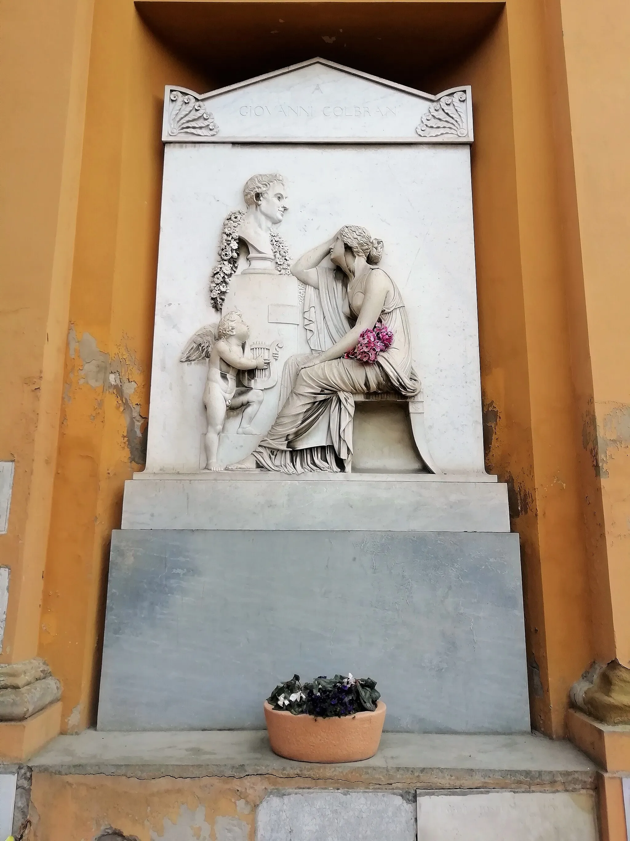 Photo showing: Monumento Rossini Colbran, opera di Del Rosso del 1823, nel Chiostro V della Certosa di Bologna.