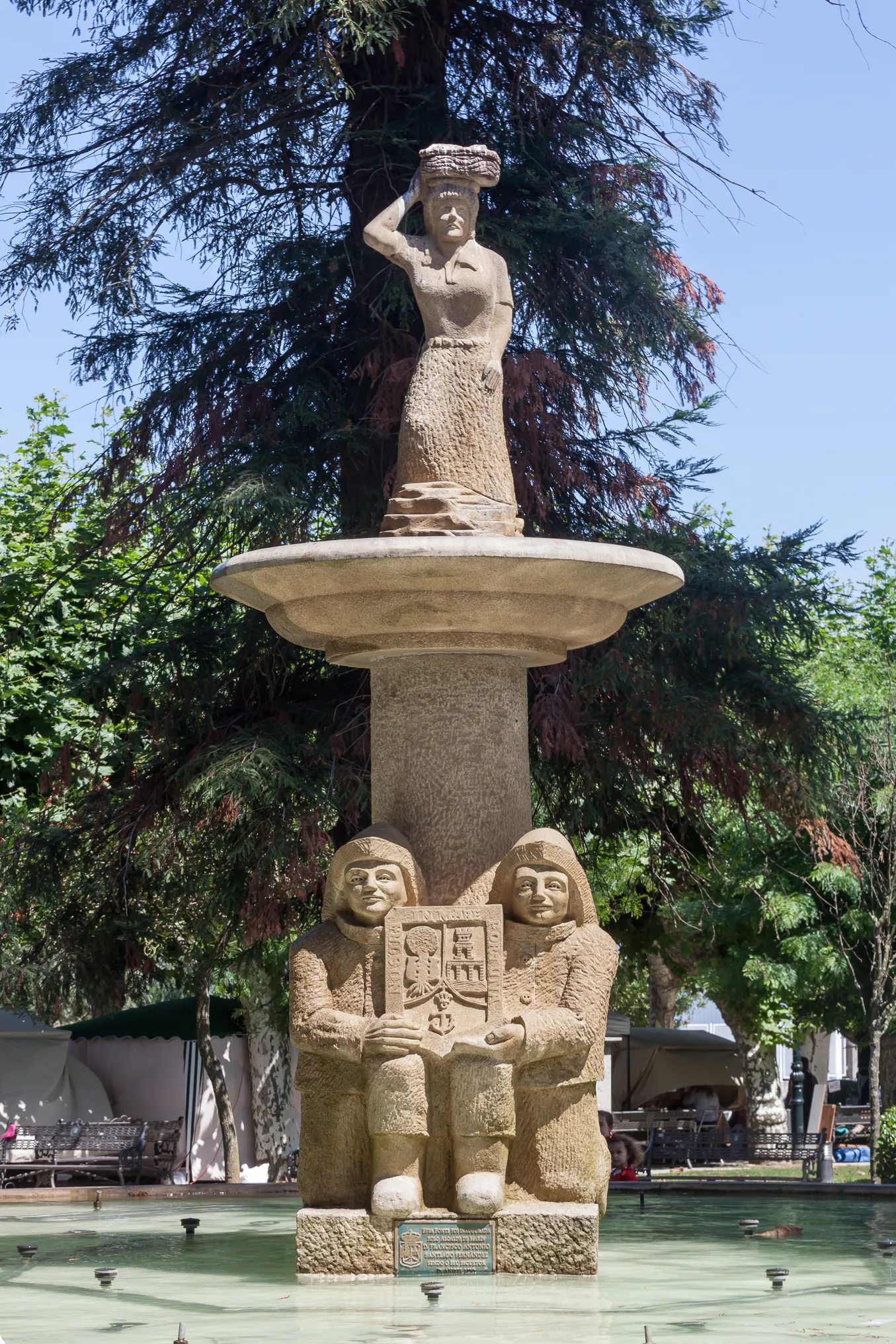 Photo showing: Fountain, Marín, Galicia (Spain) by Ángel Lijó