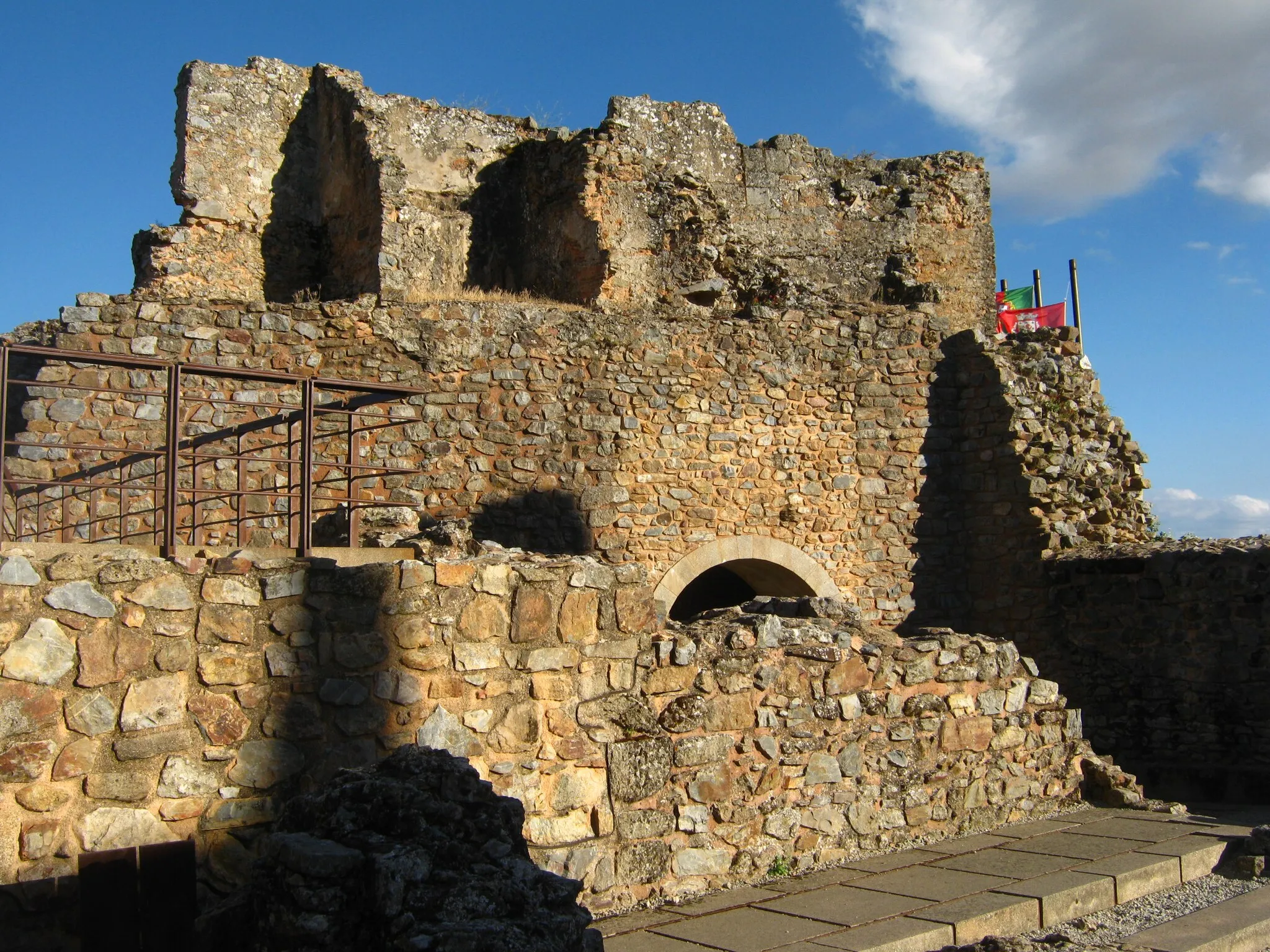 Photo showing: Interior del castillo de Castelo Rodrigo