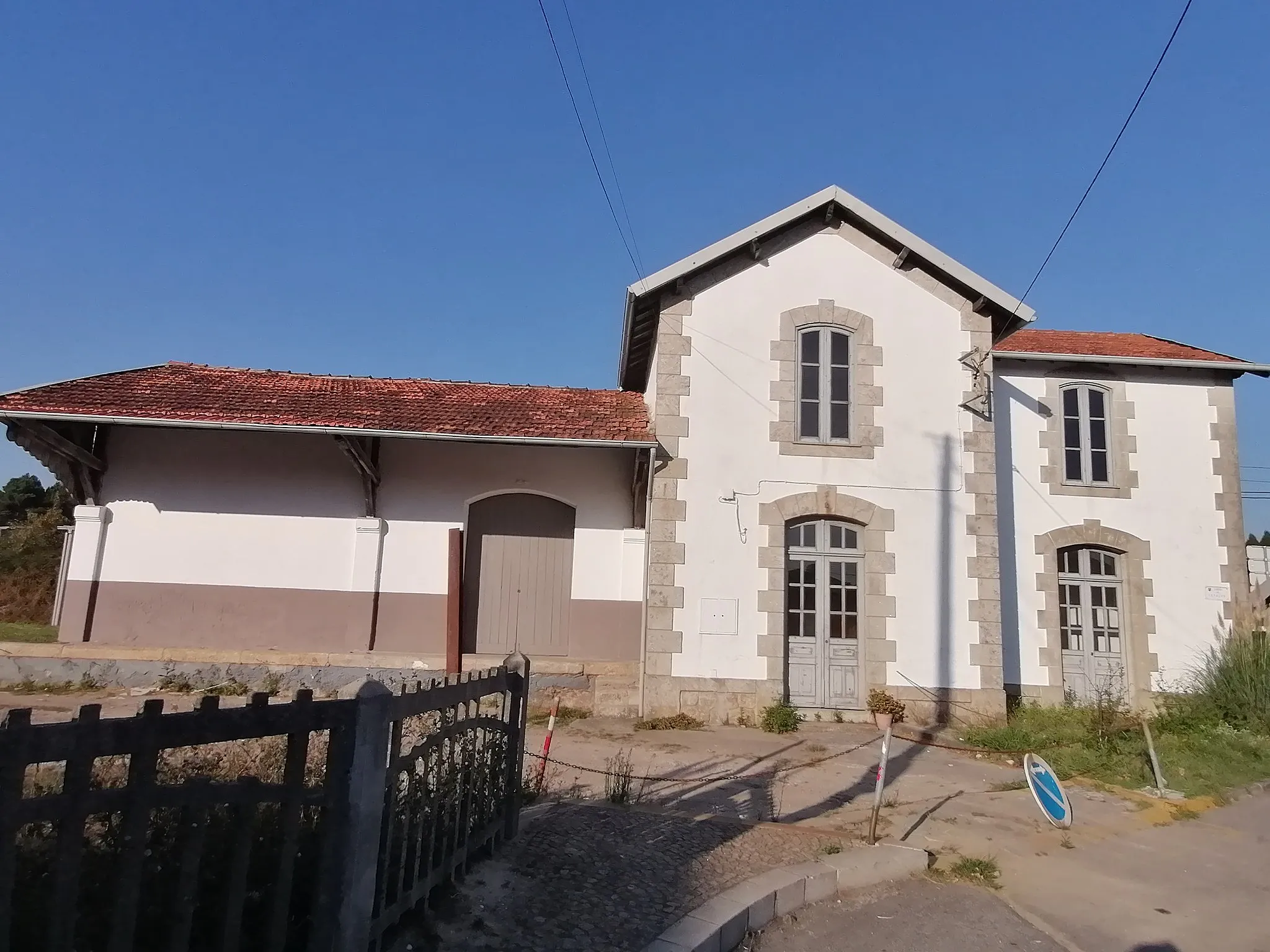 Photo showing: São João de Ver halt on Vouga railway line