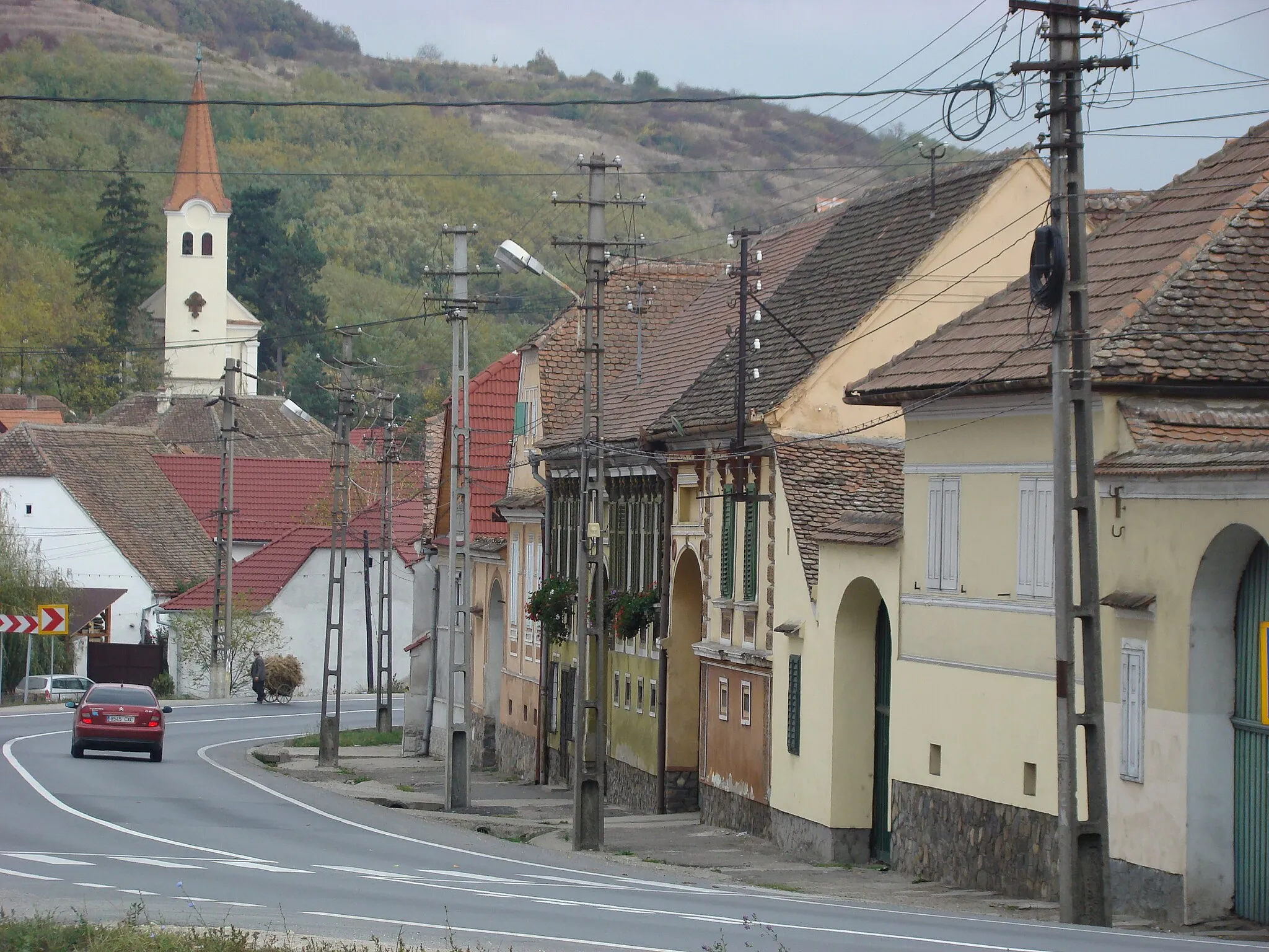 Photo showing: Die Europastraße 68/81 durch Apoldu de Sus (Großpold), Siebenbürgen, Rumänien