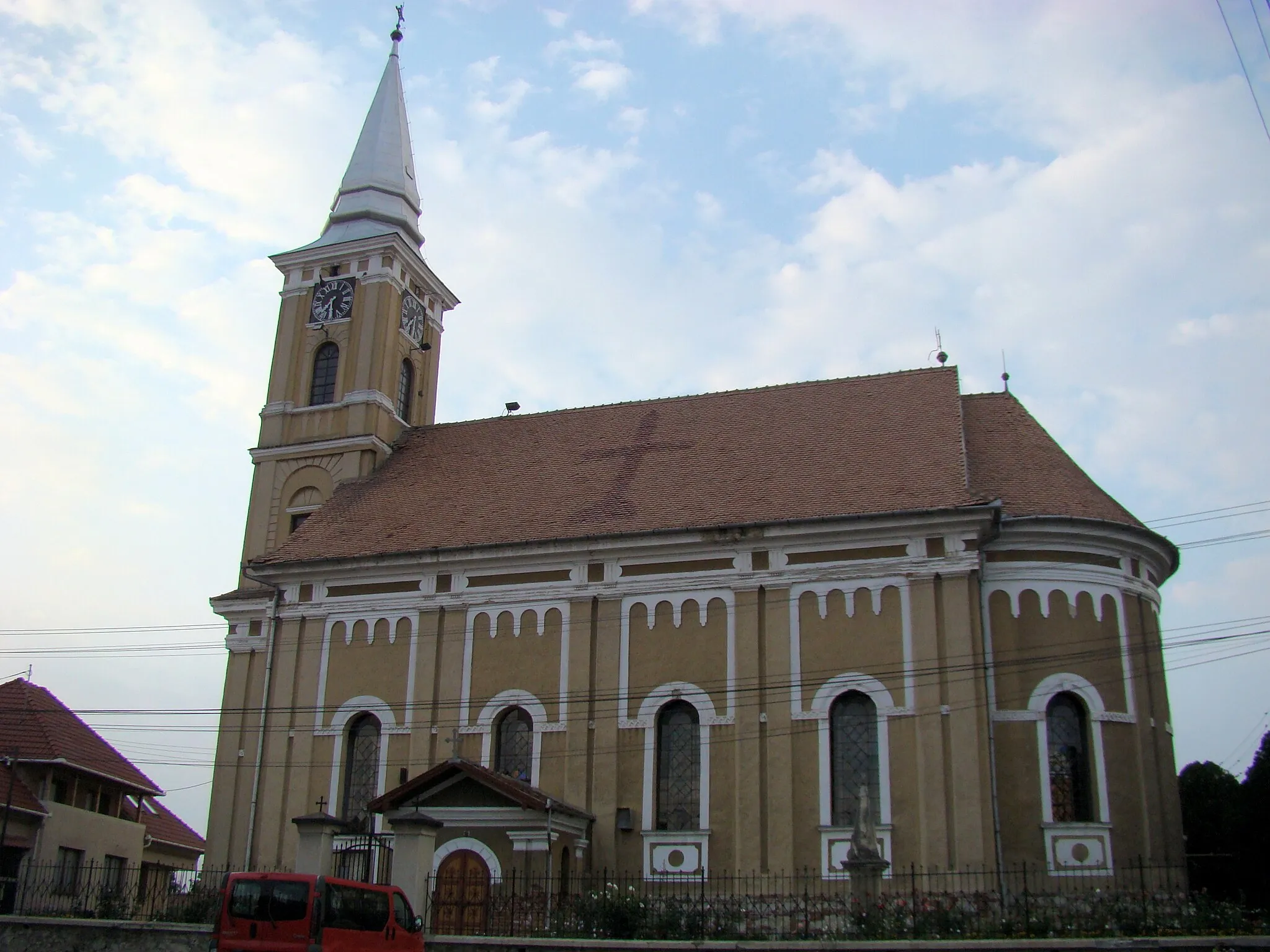Photo showing: Biserica "Învierea Domnului", municipiul Sebeș, str. Bena Augustin 4
