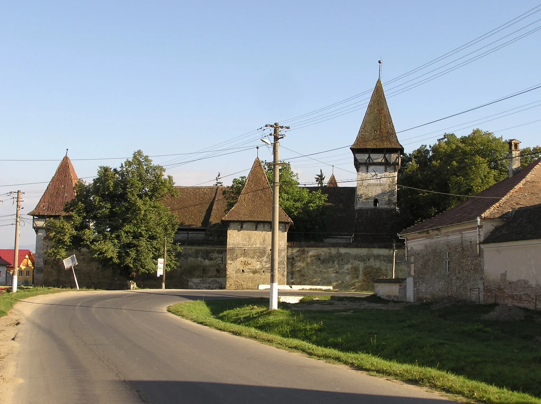 Photo showing: Die Kirchenburg in Cincşor (Kleinschenk), Siebenbürgen, Rumänien.