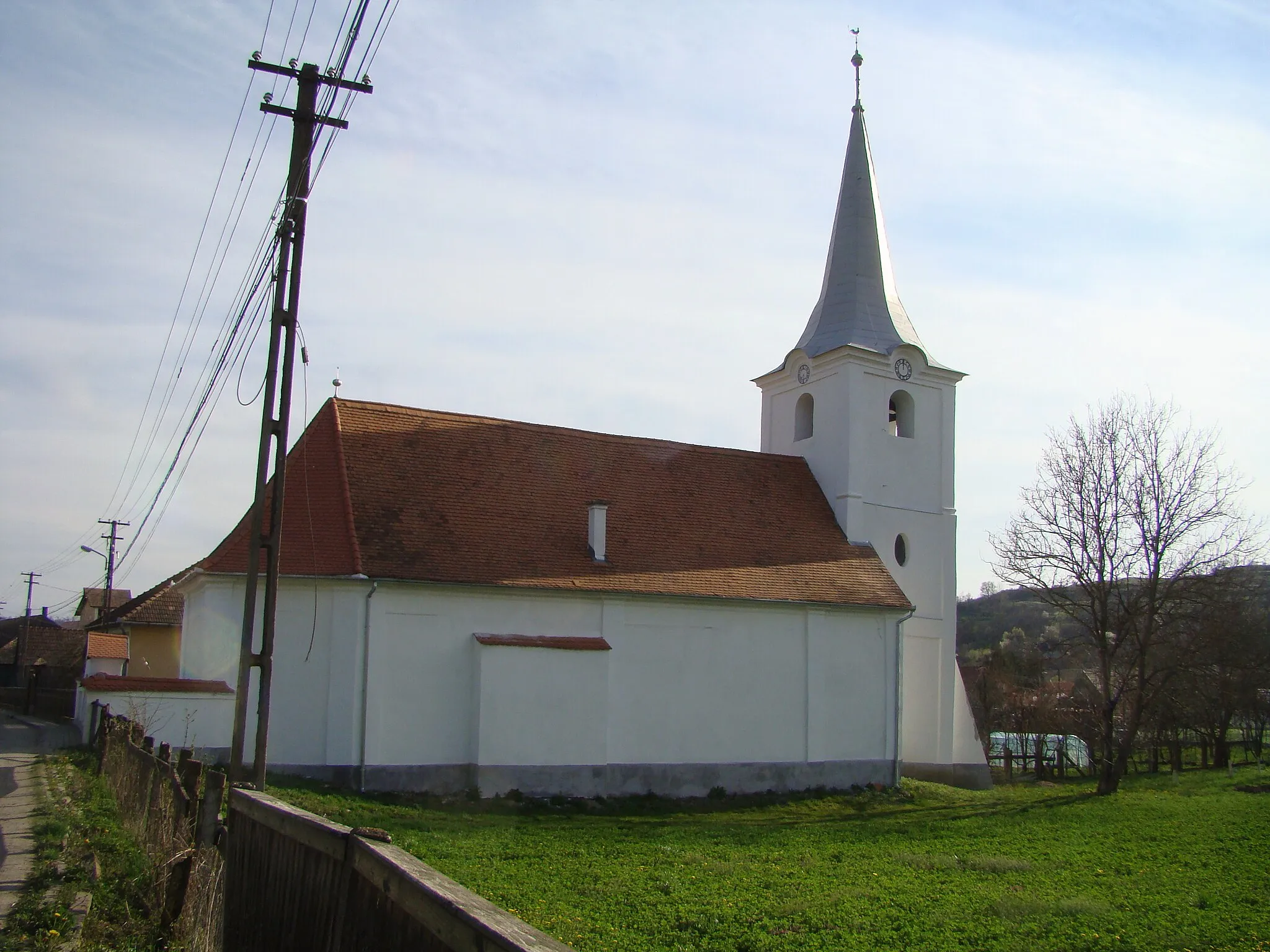 Photo showing: Biserica unitariană, sat Avrămești; comuna Avrămești	46	 sec. XV,1803 -  1811